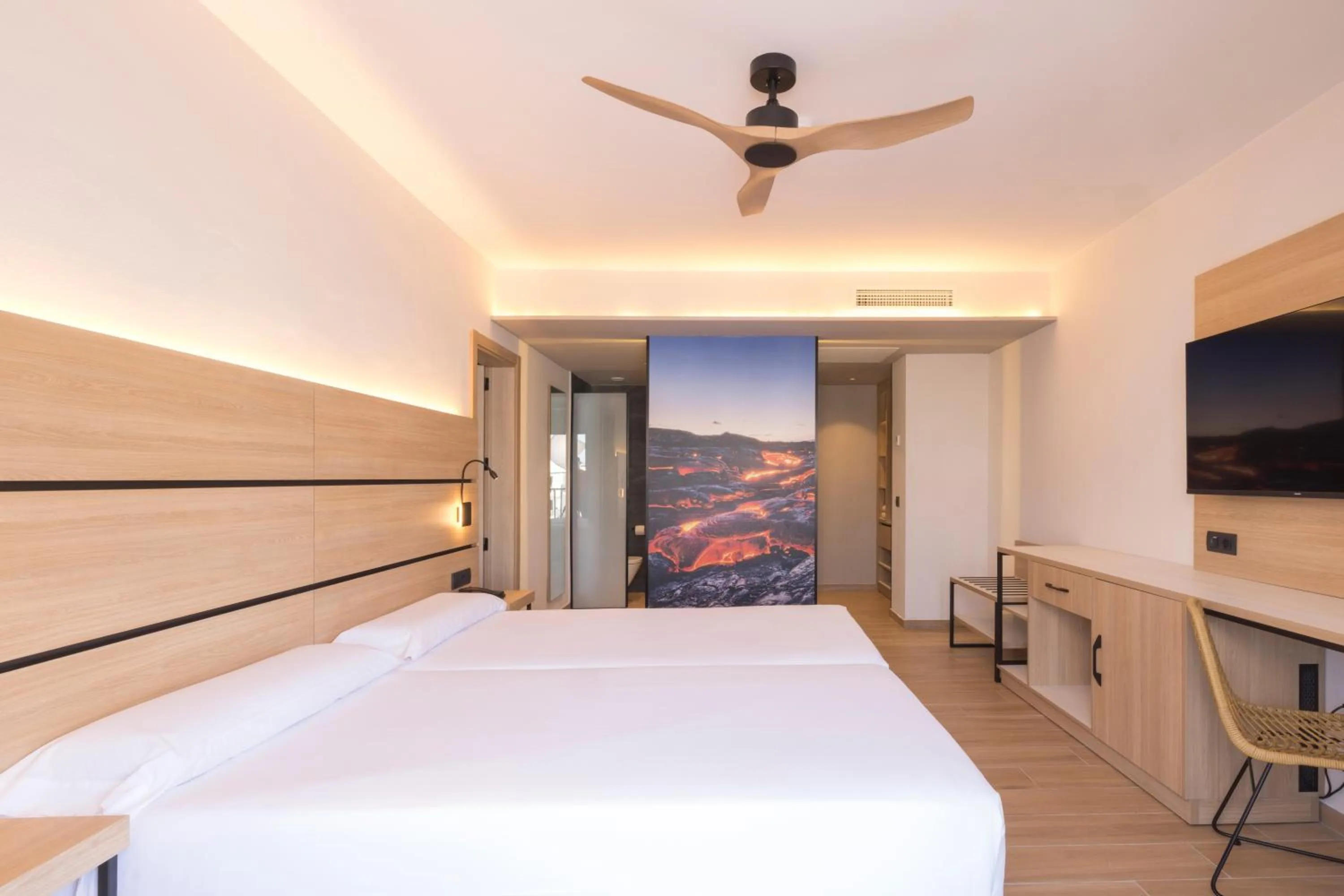 Double Room Superior Family Space 2+1 in MYND Yaiza