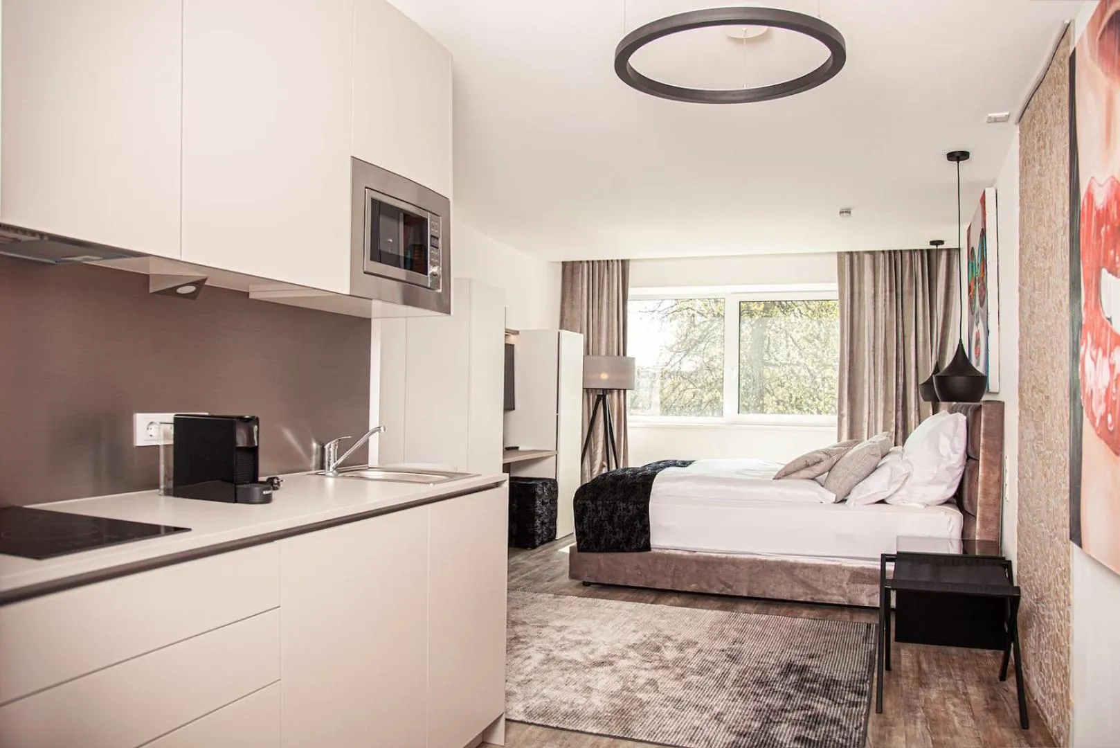 Photo of the whole room in The Faces Berlin Apartments