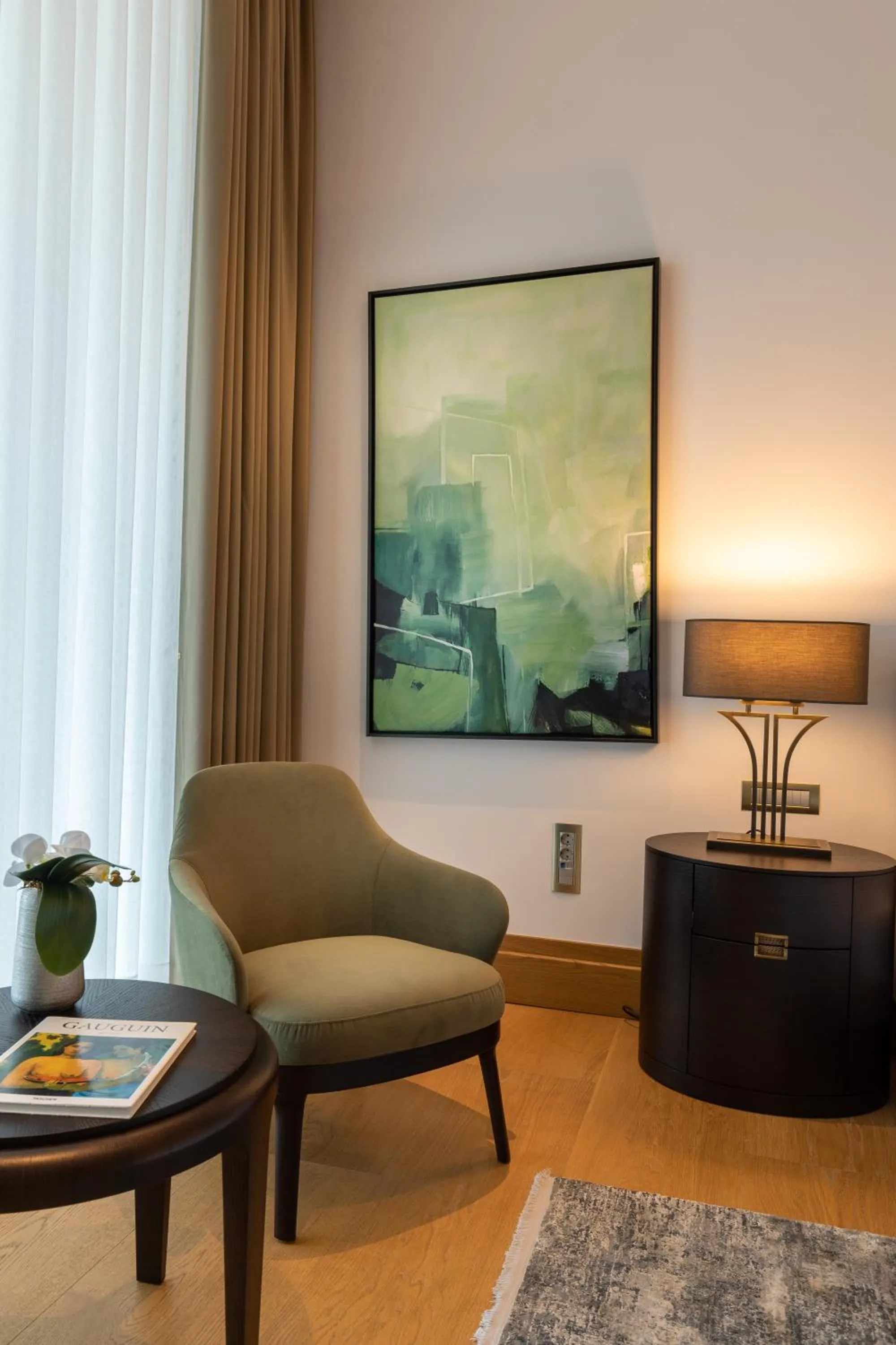 Seating area in Hiddenbay Teos Hotel