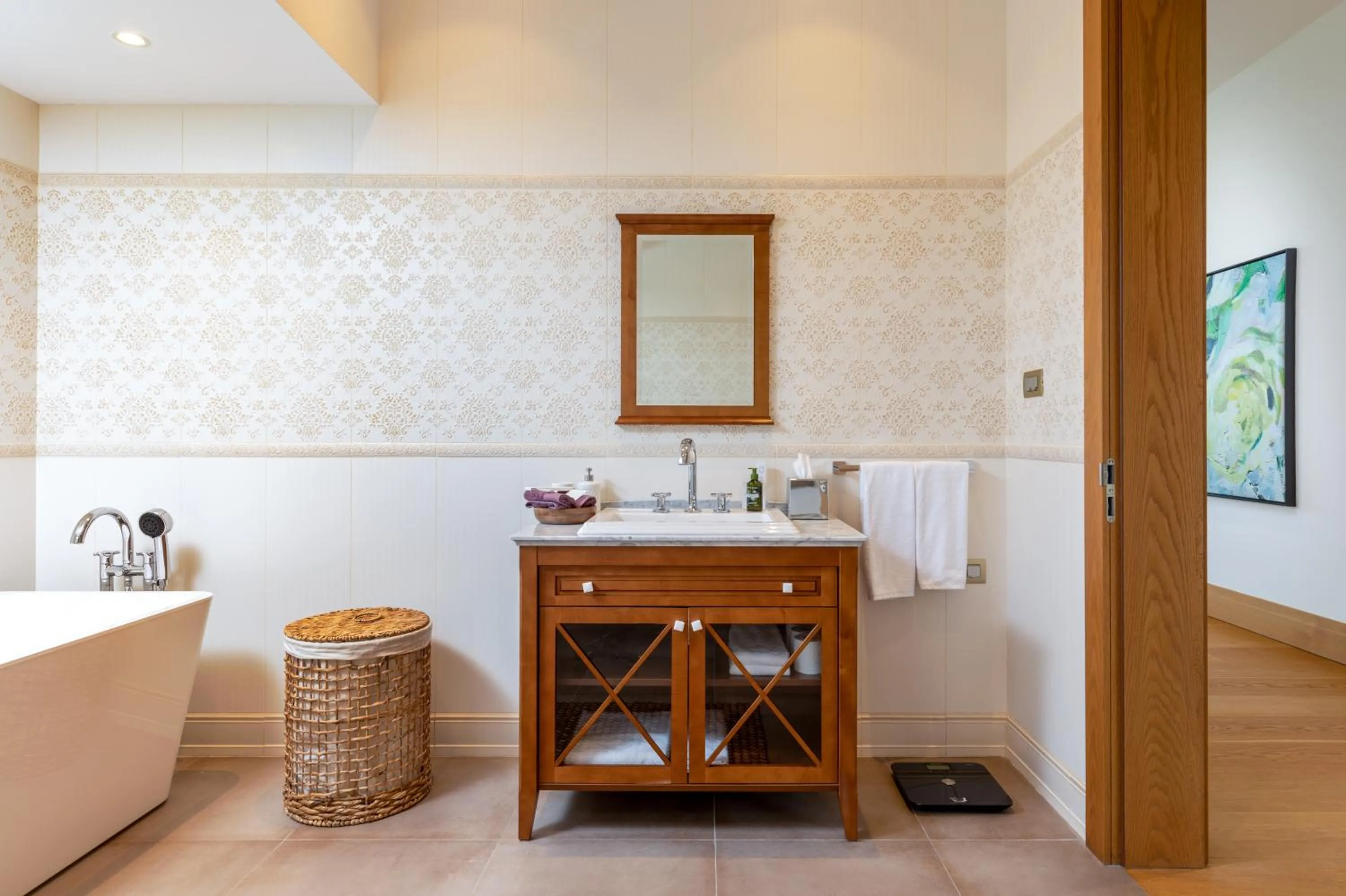 Bathroom in Hiddenbay Teos Hotel