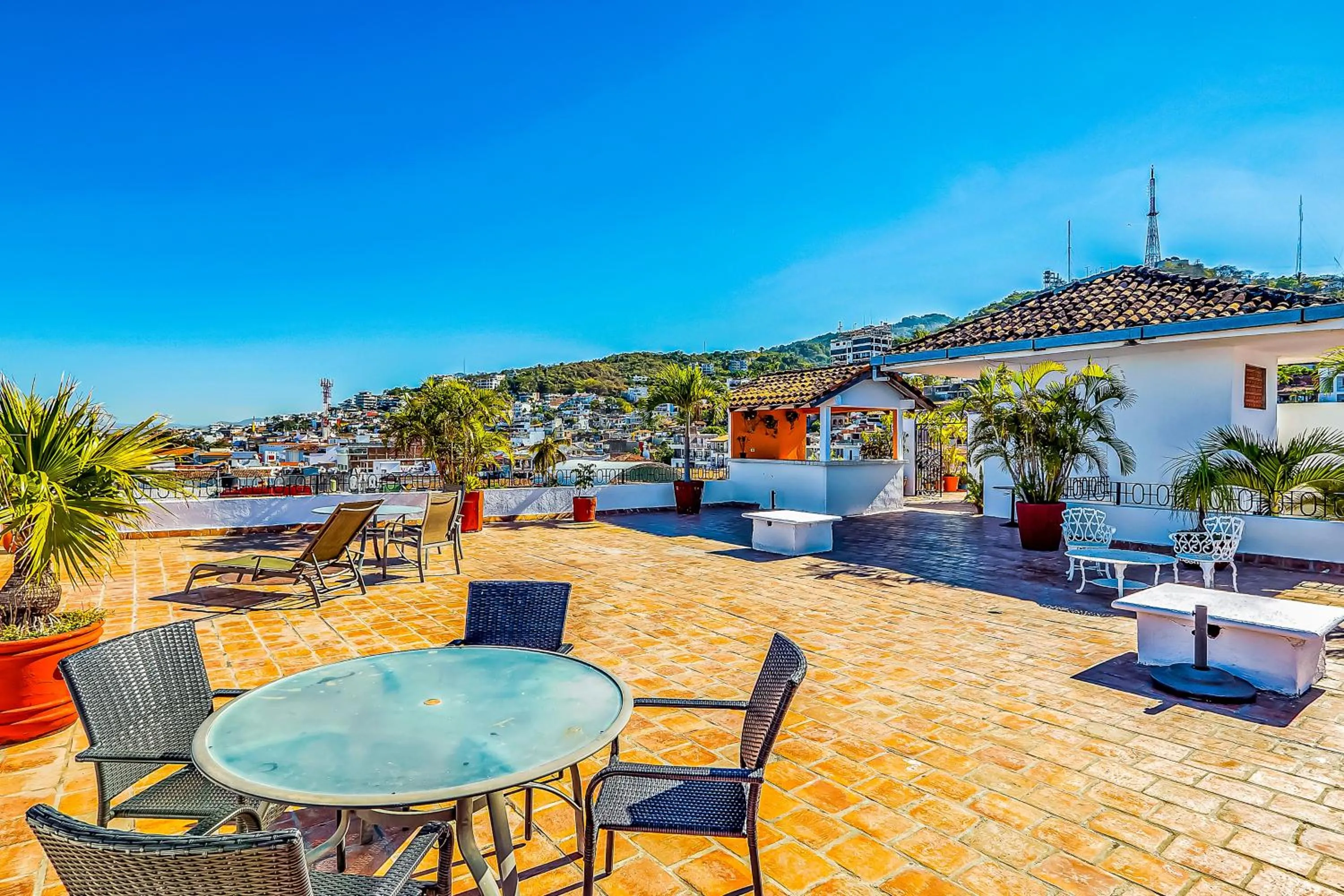 Malecon Beach Side Downtown Condo