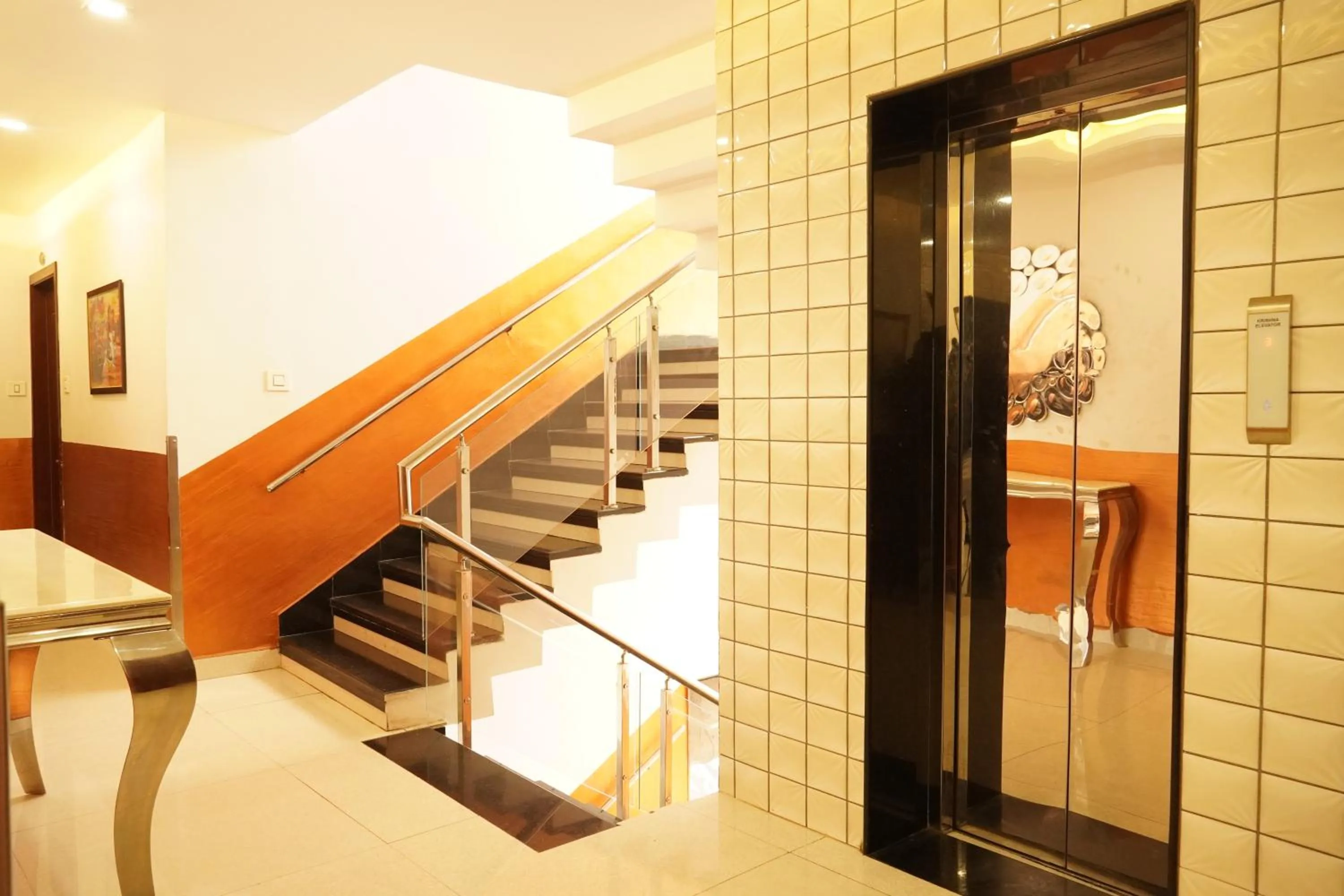 elevator in Hotel Eleven Heights ,Bhopal