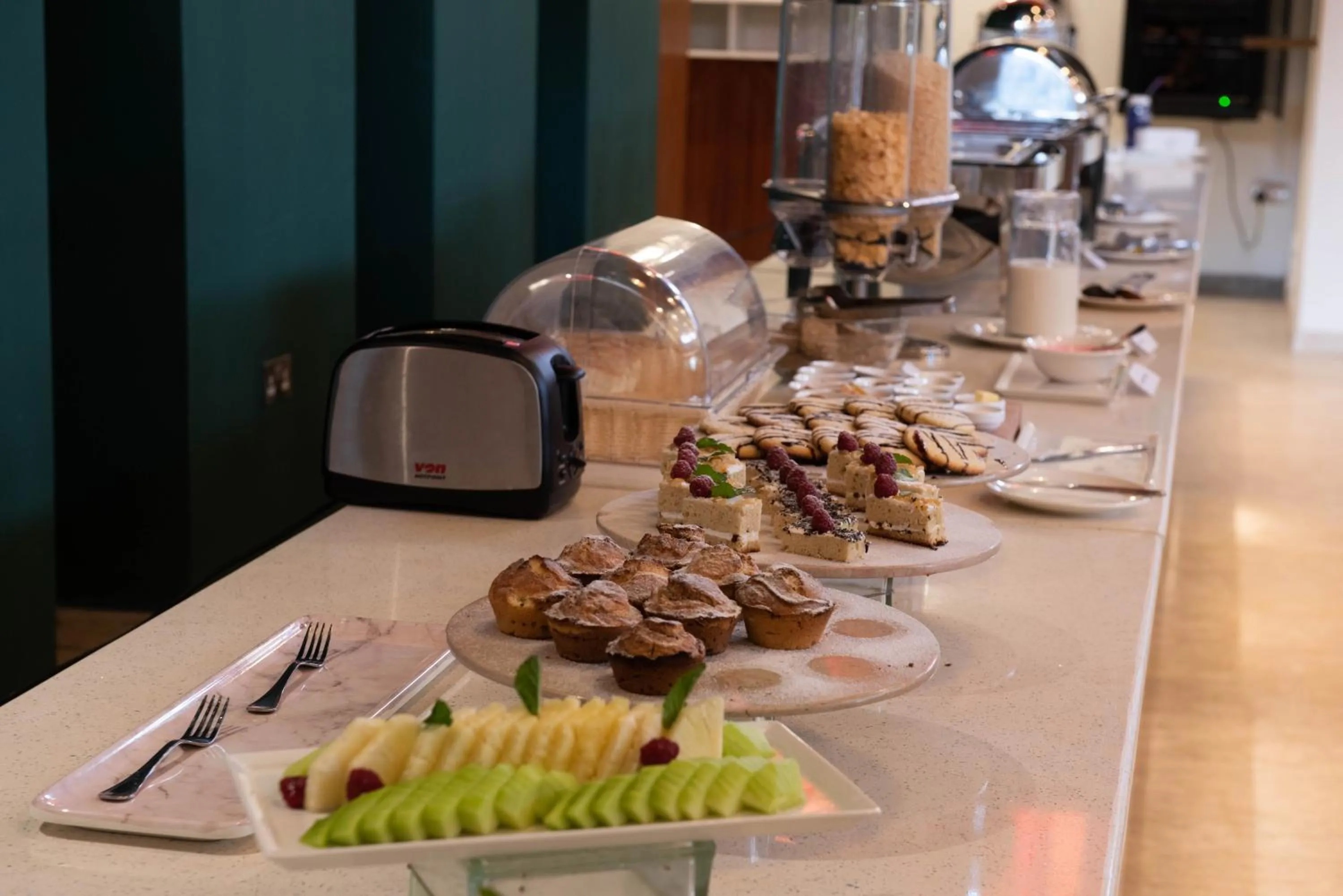 Food and drinks in Hotel Boulevard Nairobi, City Centre CBD