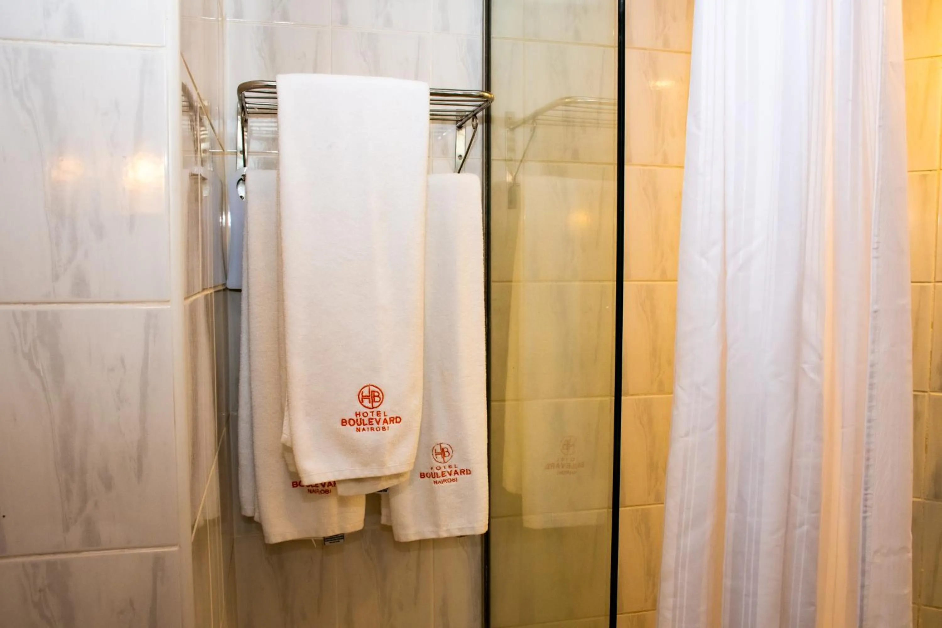 Bathroom in Hotel Boulevard Nairobi, City Centre CBD