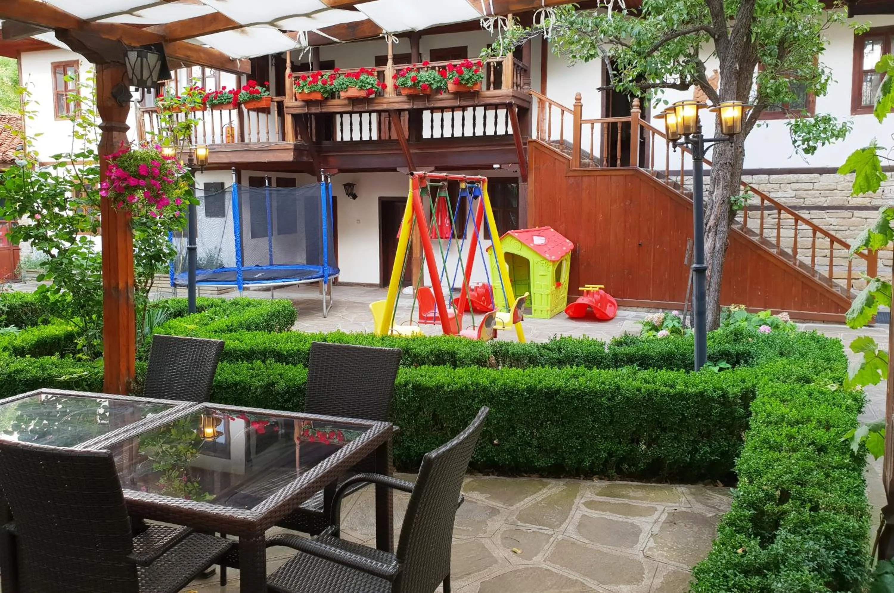 Garden in National Palace Wine & Spa Hotel