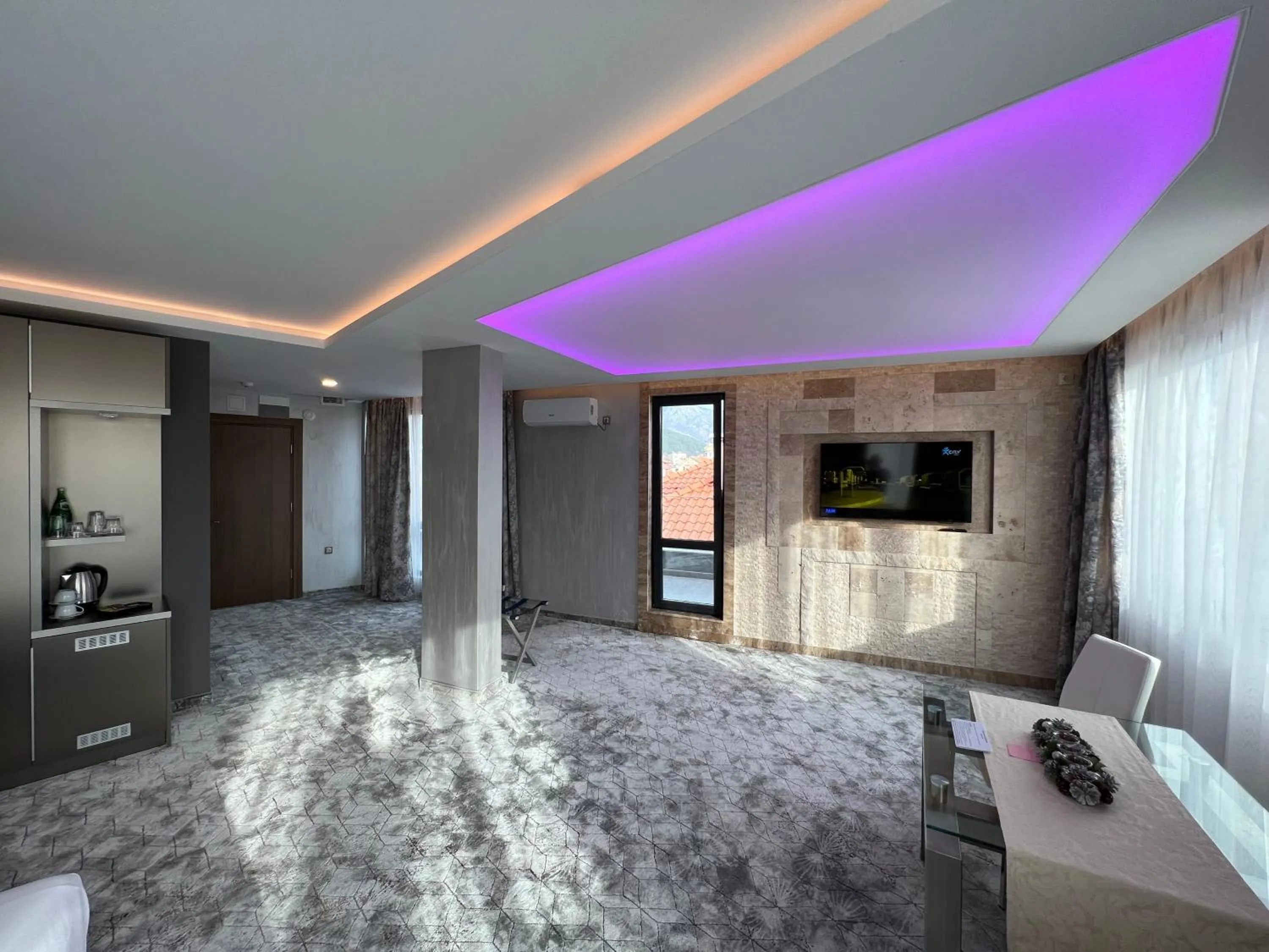 Property building, Bed in National Palace Wine & Spa Hotel