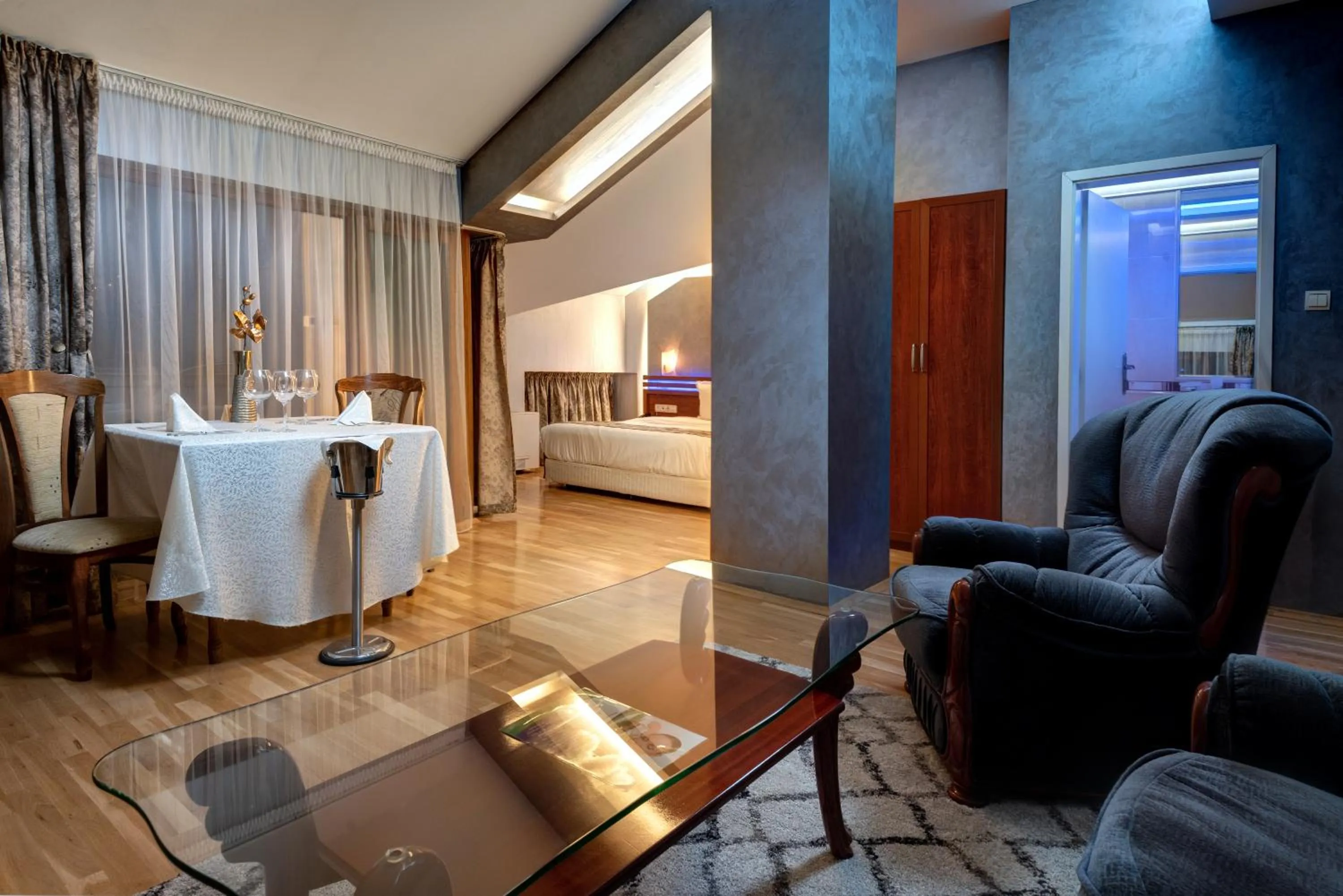 Photo of the whole room in National Palace Wine & Spa Hotel