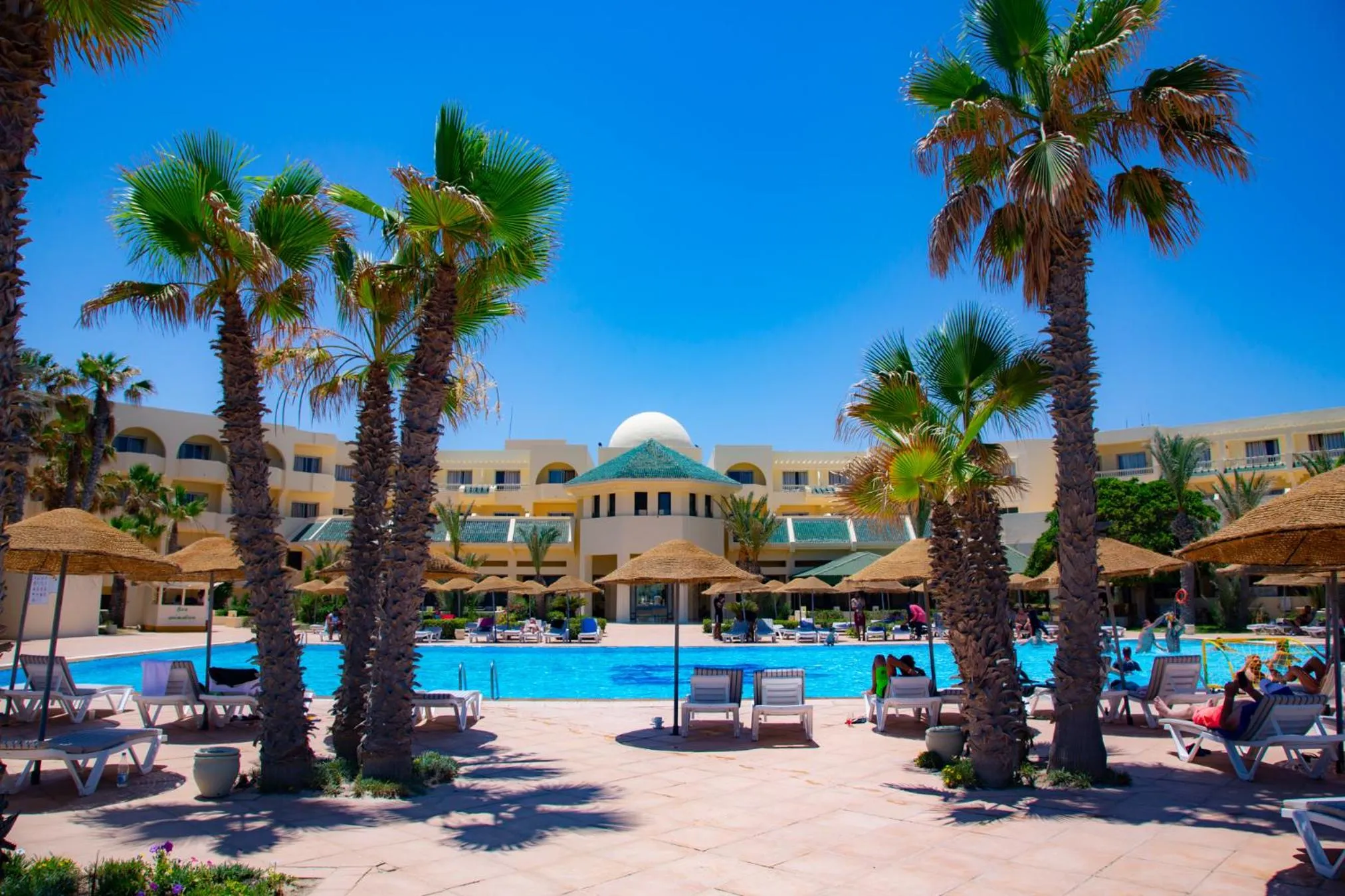 Swimming pool in Vincci Dar Midoun