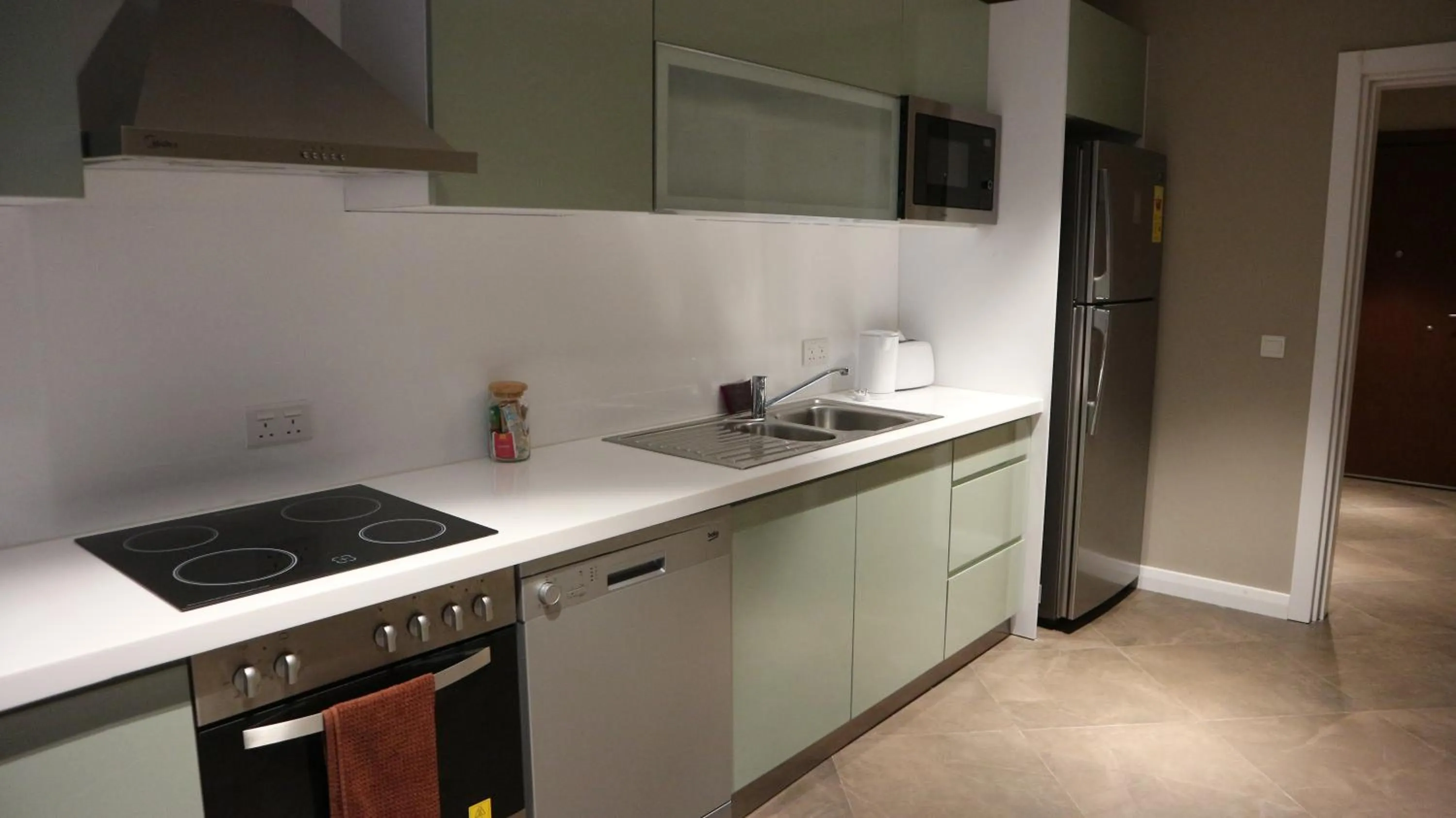 Kitchen or kitchenette in Accra Luxury Apartments @ Pearl