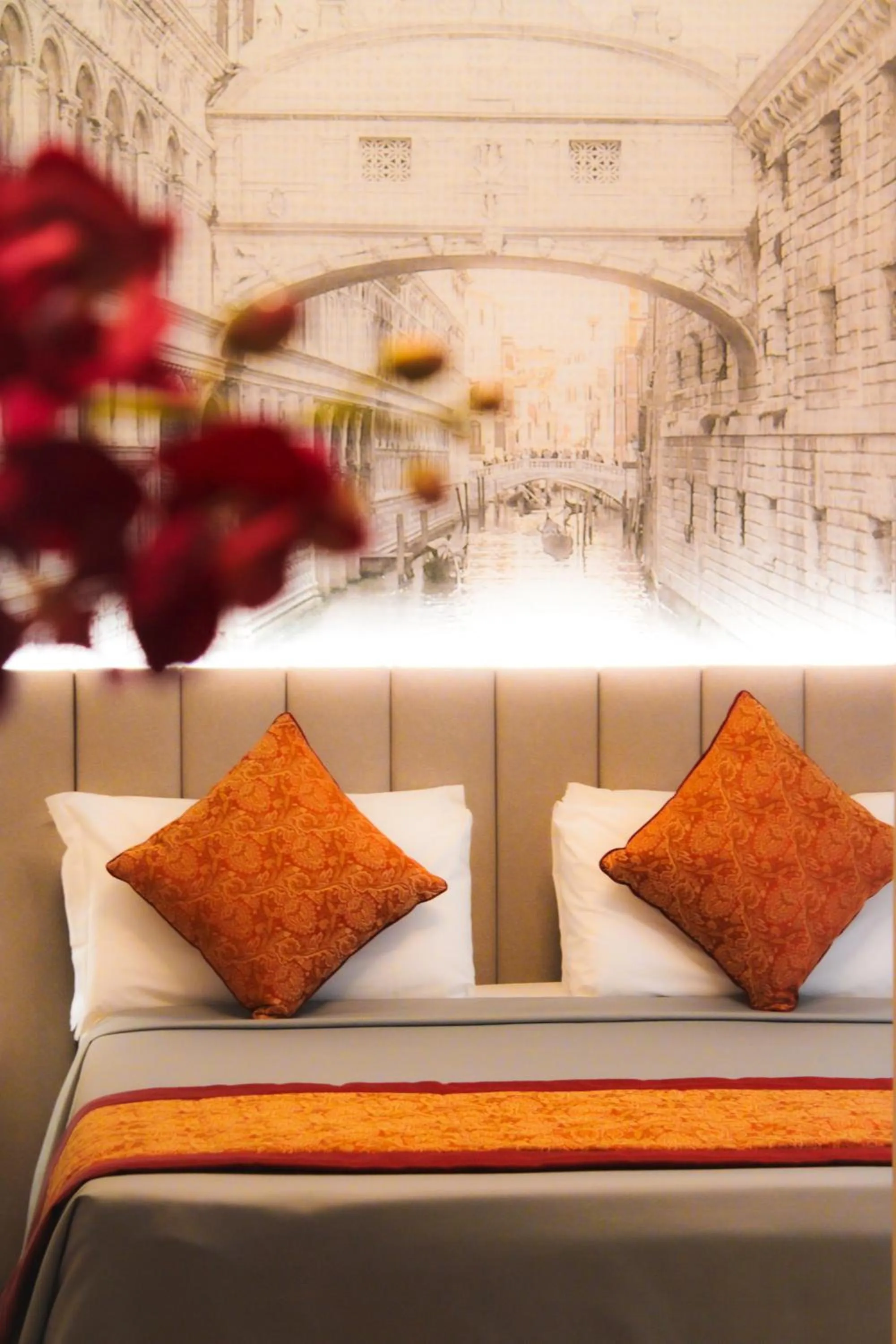 Bed in Hotel al Graspo de Ua