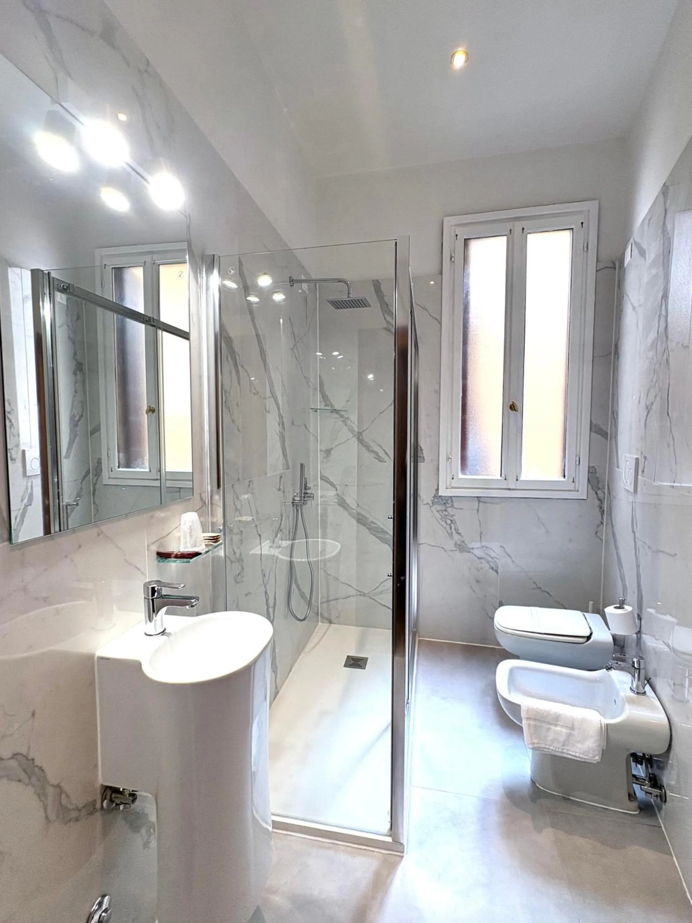 Bathroom in Hotel al Graspo de Ua