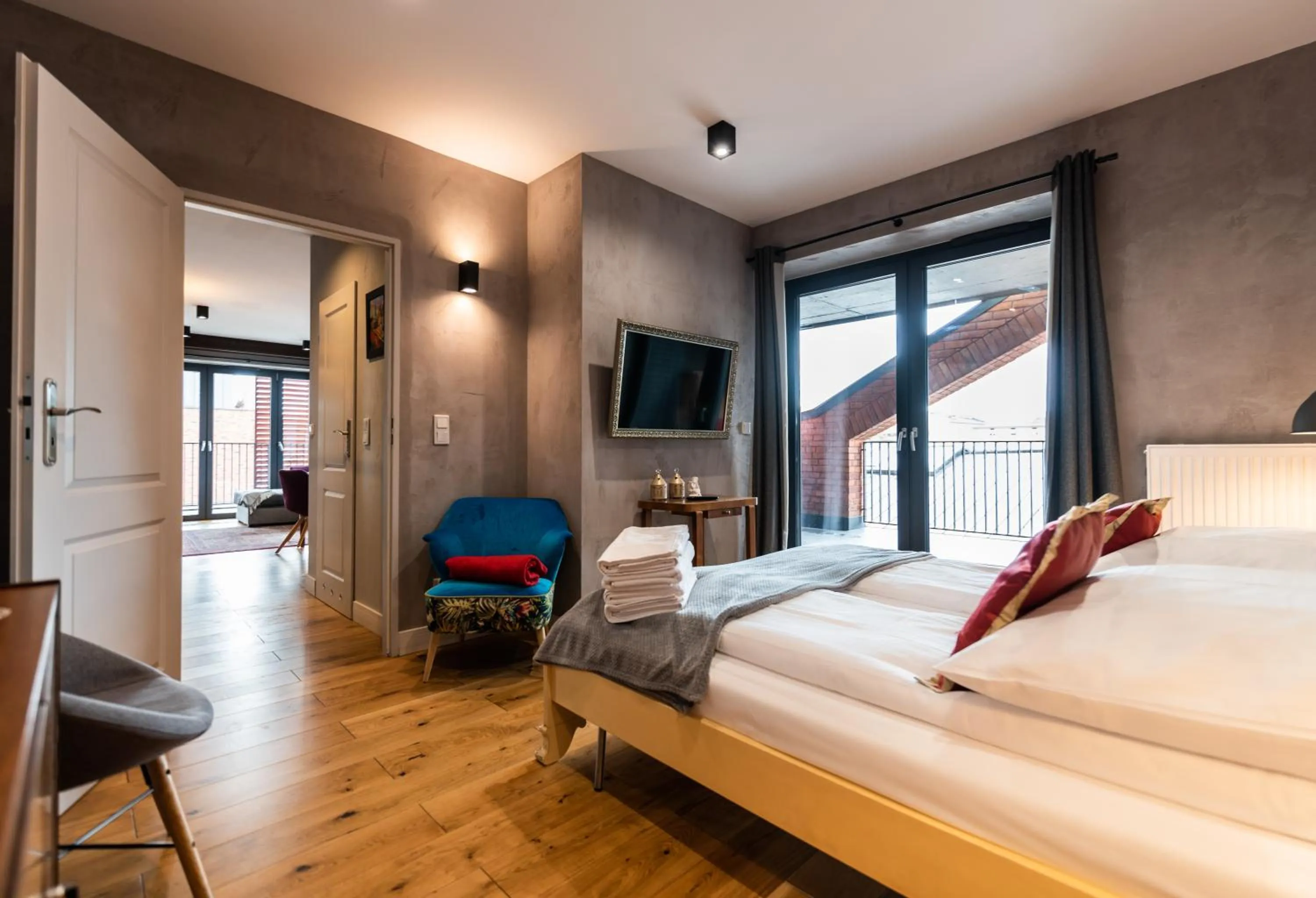 Photo of the whole room, Bed in City Lights Kazimierz