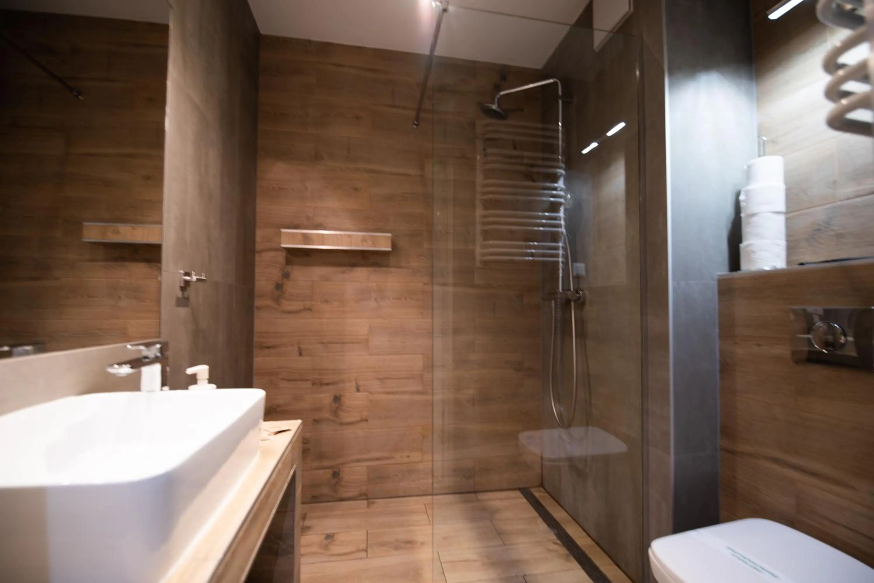 Bathroom in City Lights Kazimierz