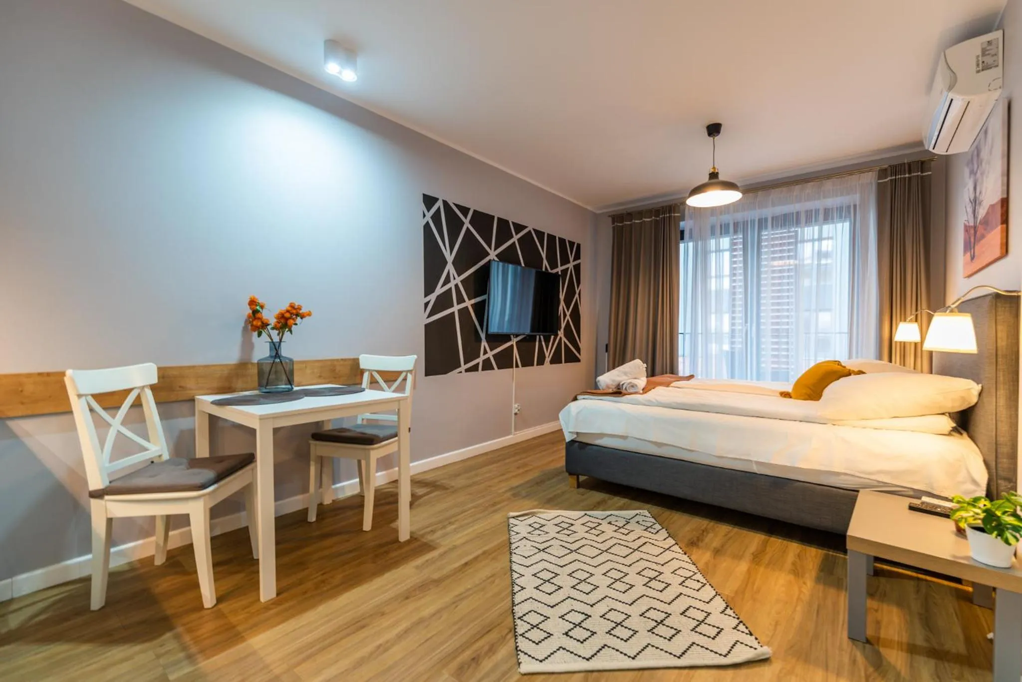 Photo of the whole room, Bed in City Lights Kazimierz