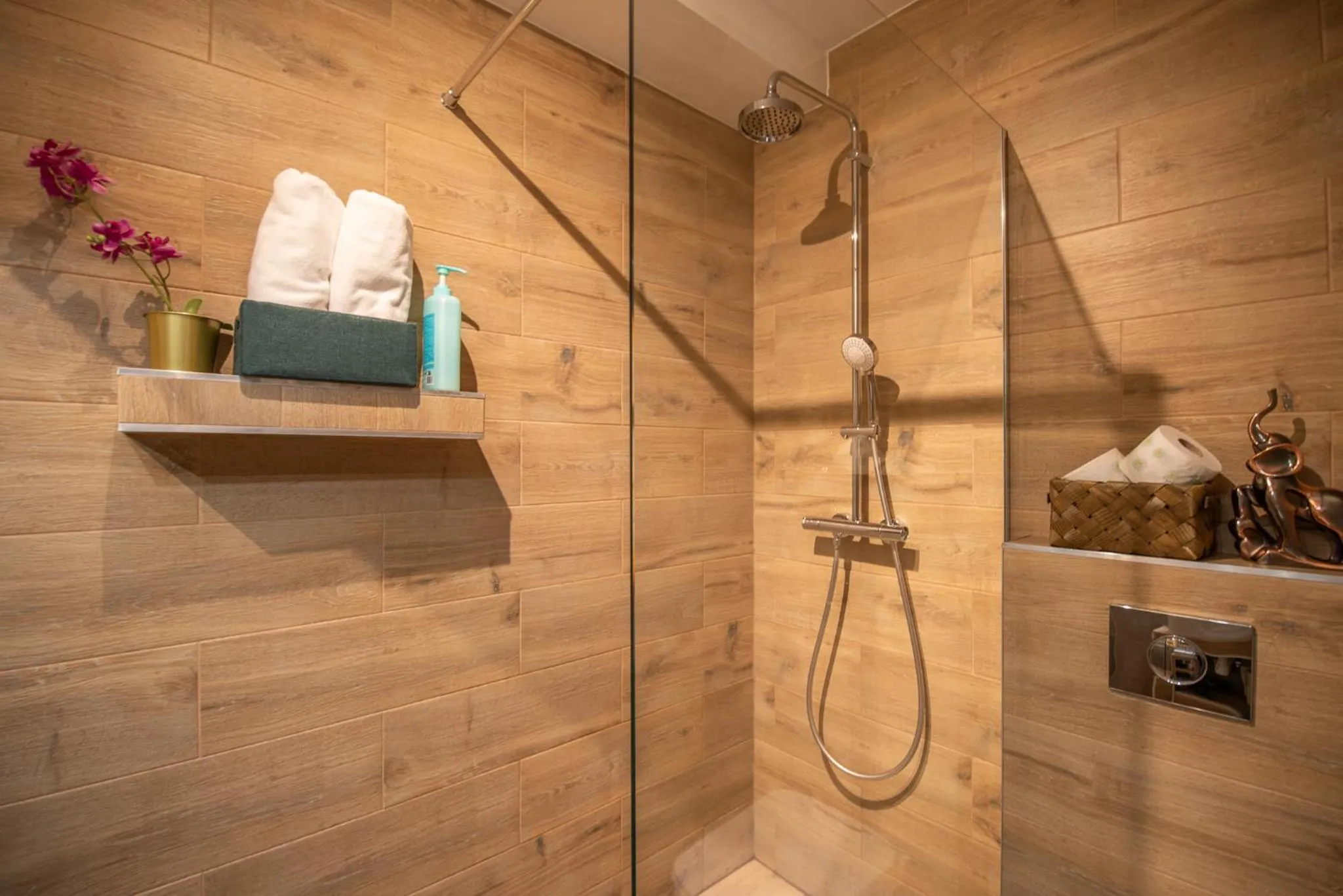 Bathroom in City Lights Kazimierz