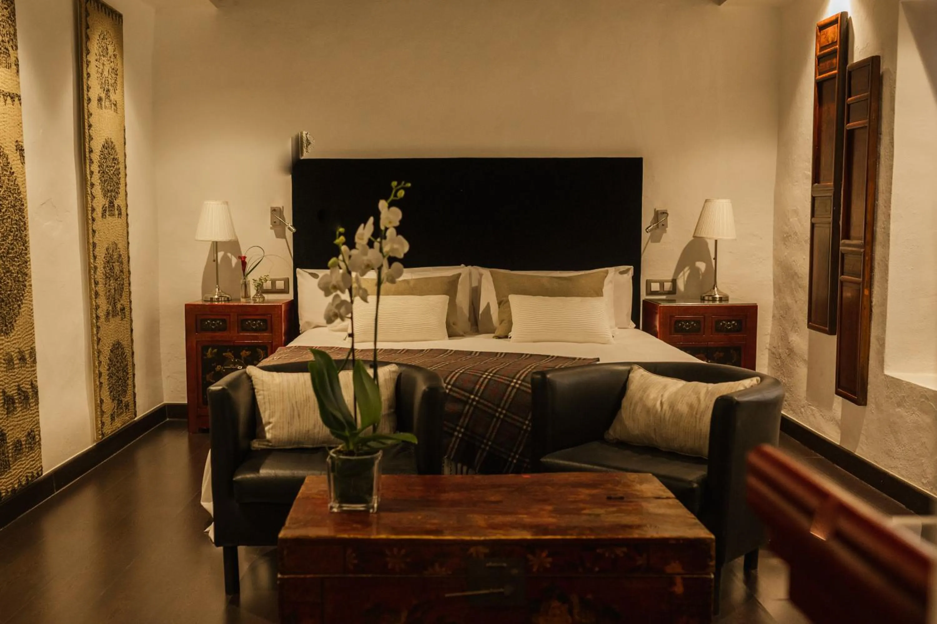 Other, Bed in HC6 Boutique Marbella - Adults Only