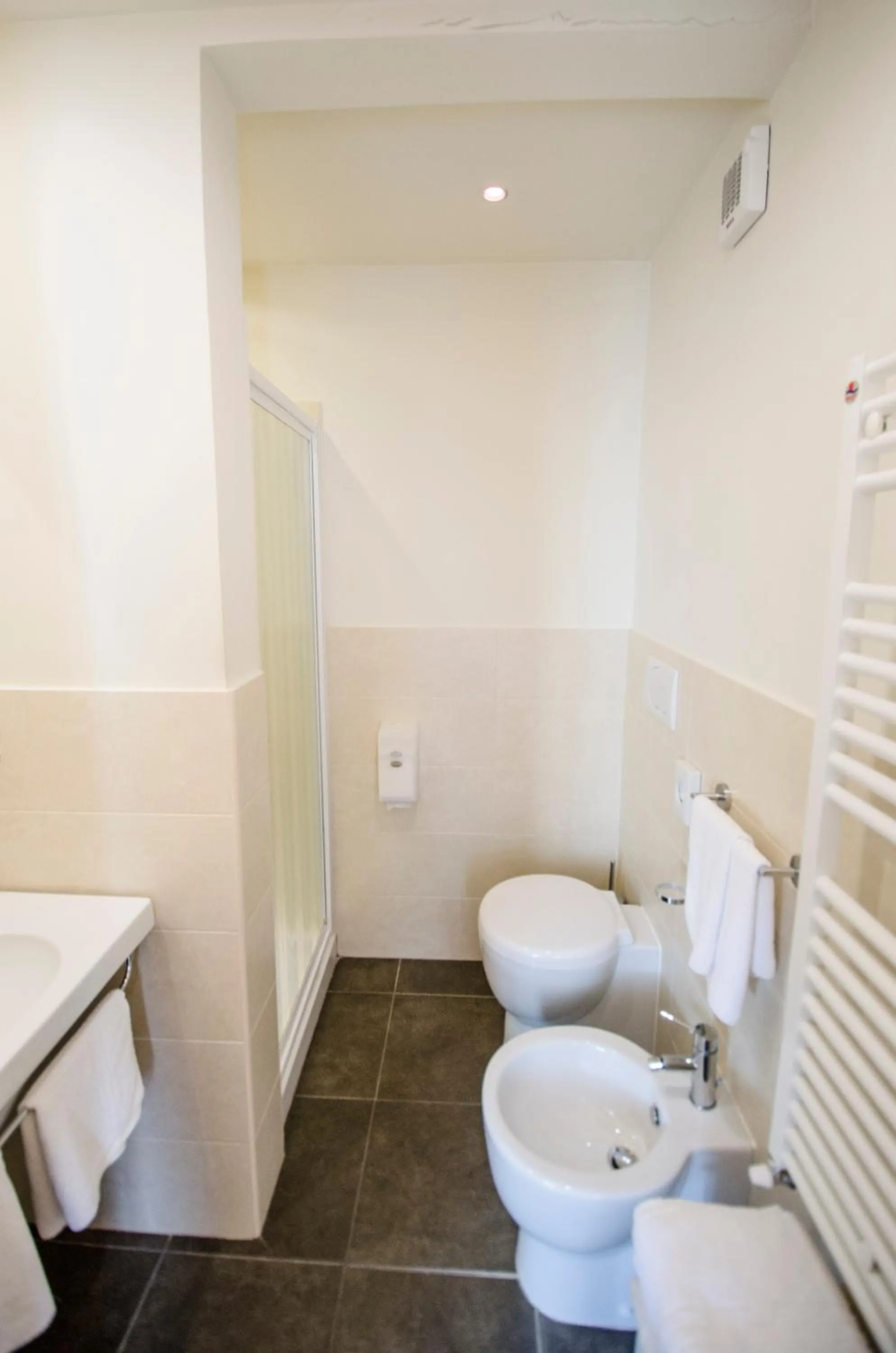 Bathroom in Hotel Iris