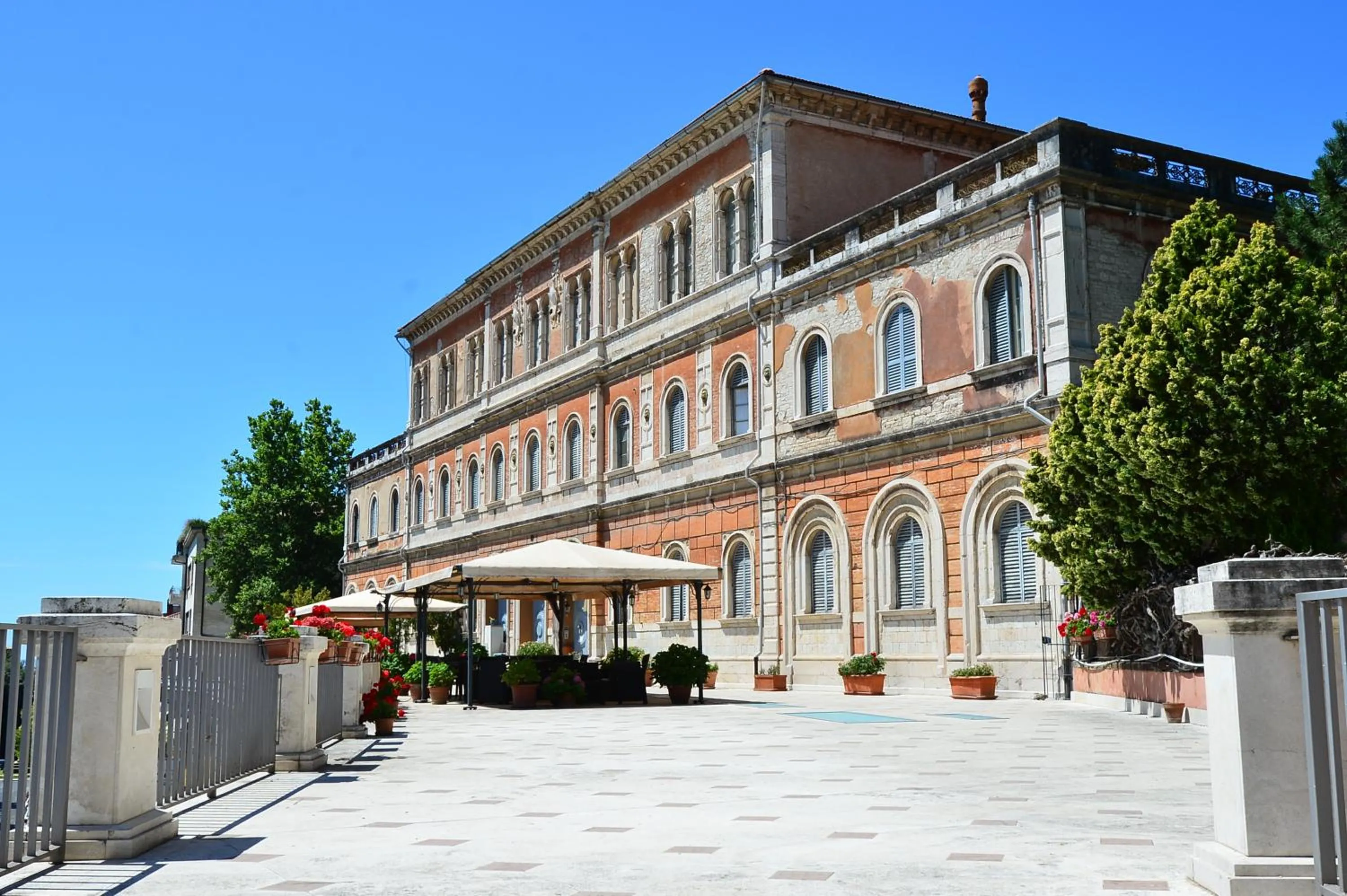 Balcony/Terrace in Hotel Iris