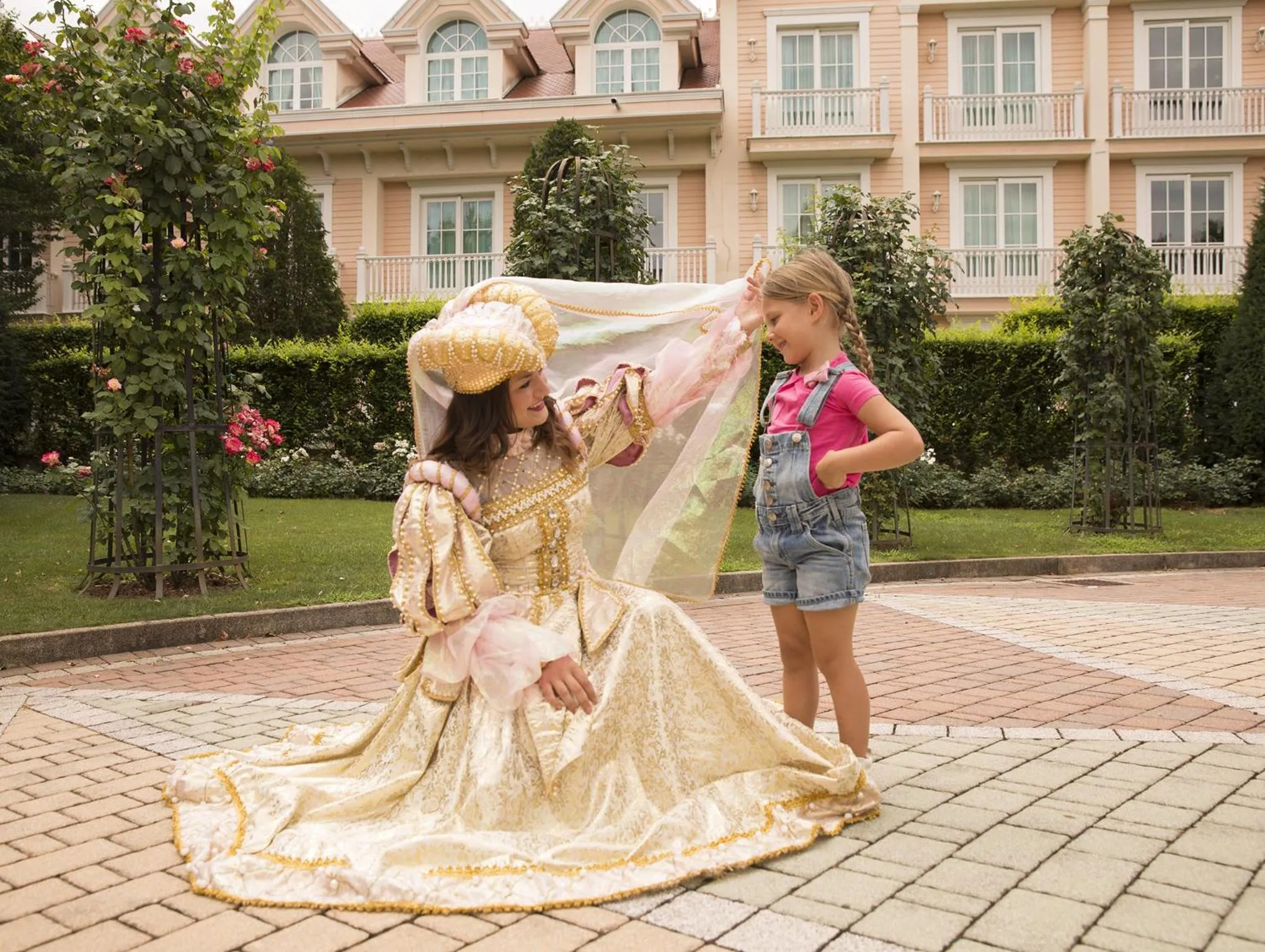 Entertainment in Gardaland Hotel