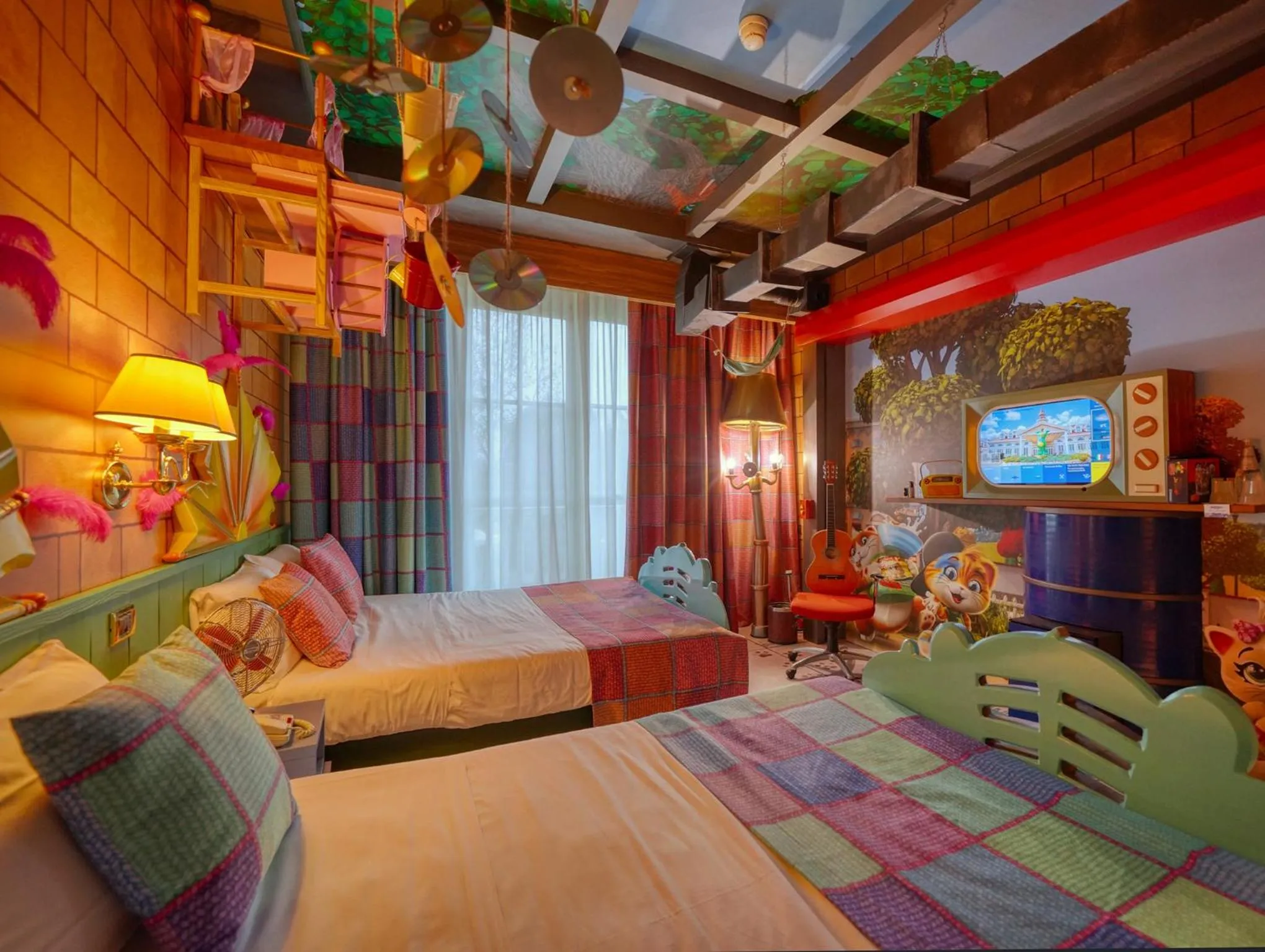 Bedroom, Bed in Gardaland Hotel