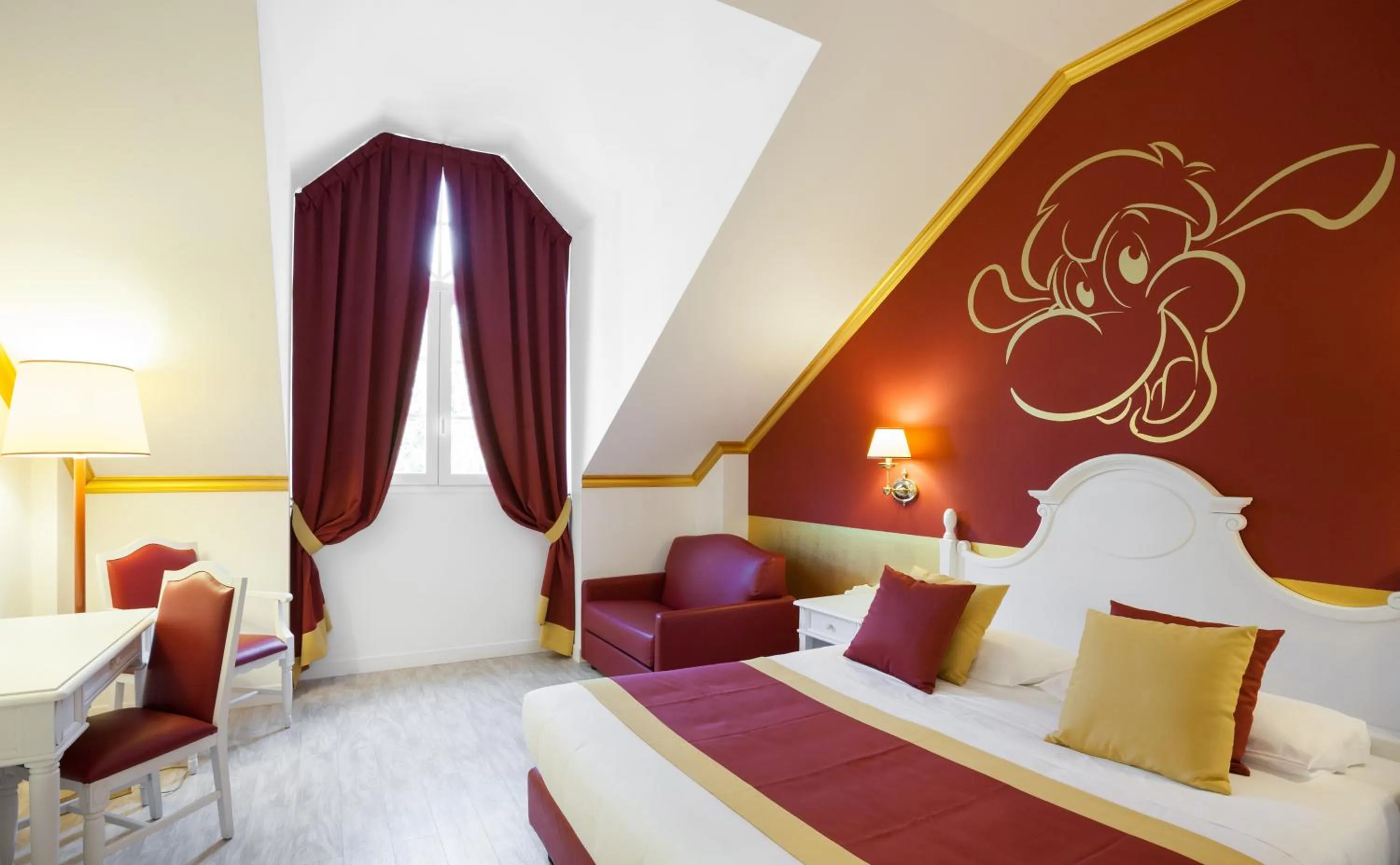 Bed in Gardaland Hotel