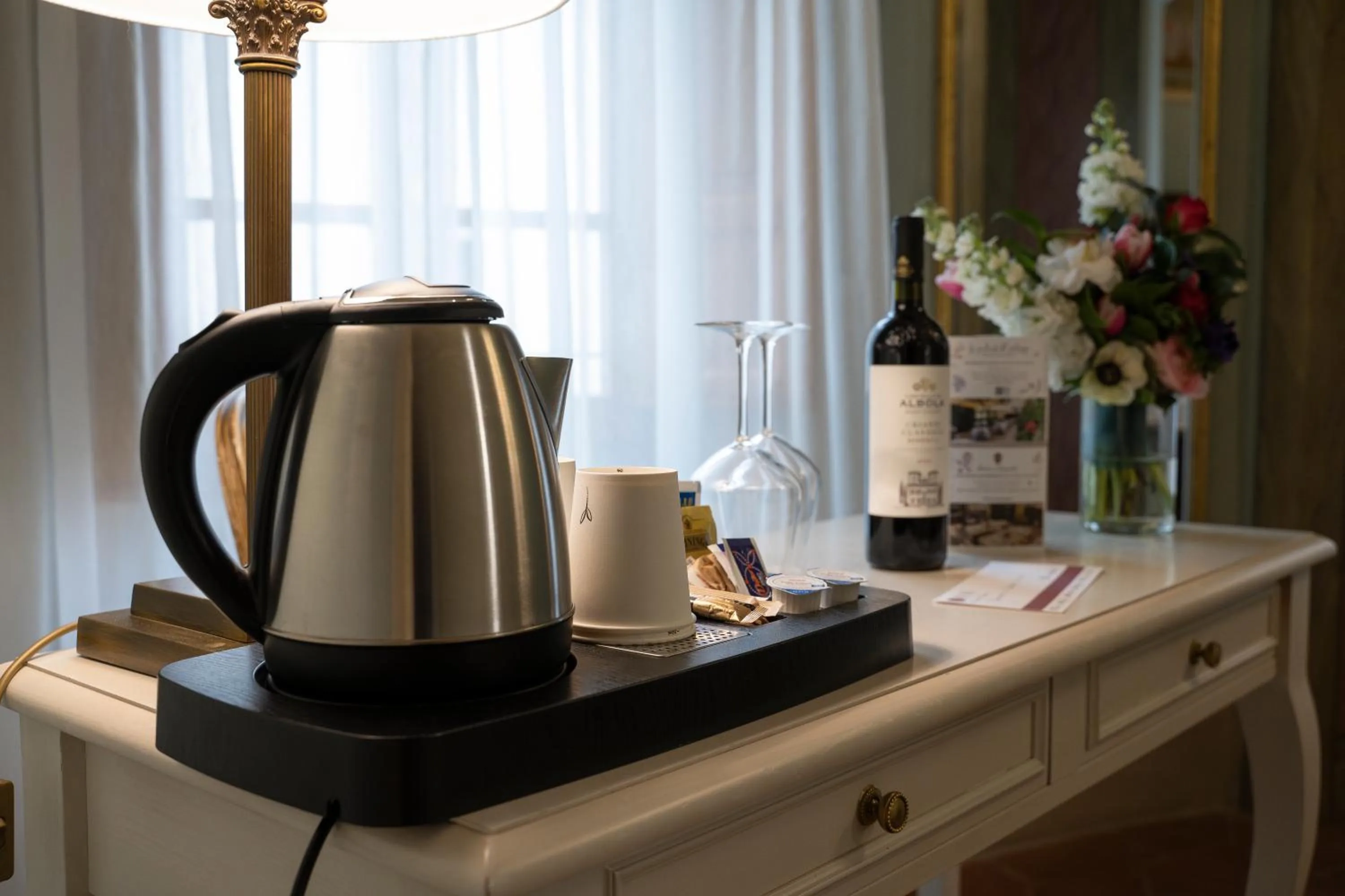 Coffee/tea facilities in Hotel Palazzo San Niccolò & Spa