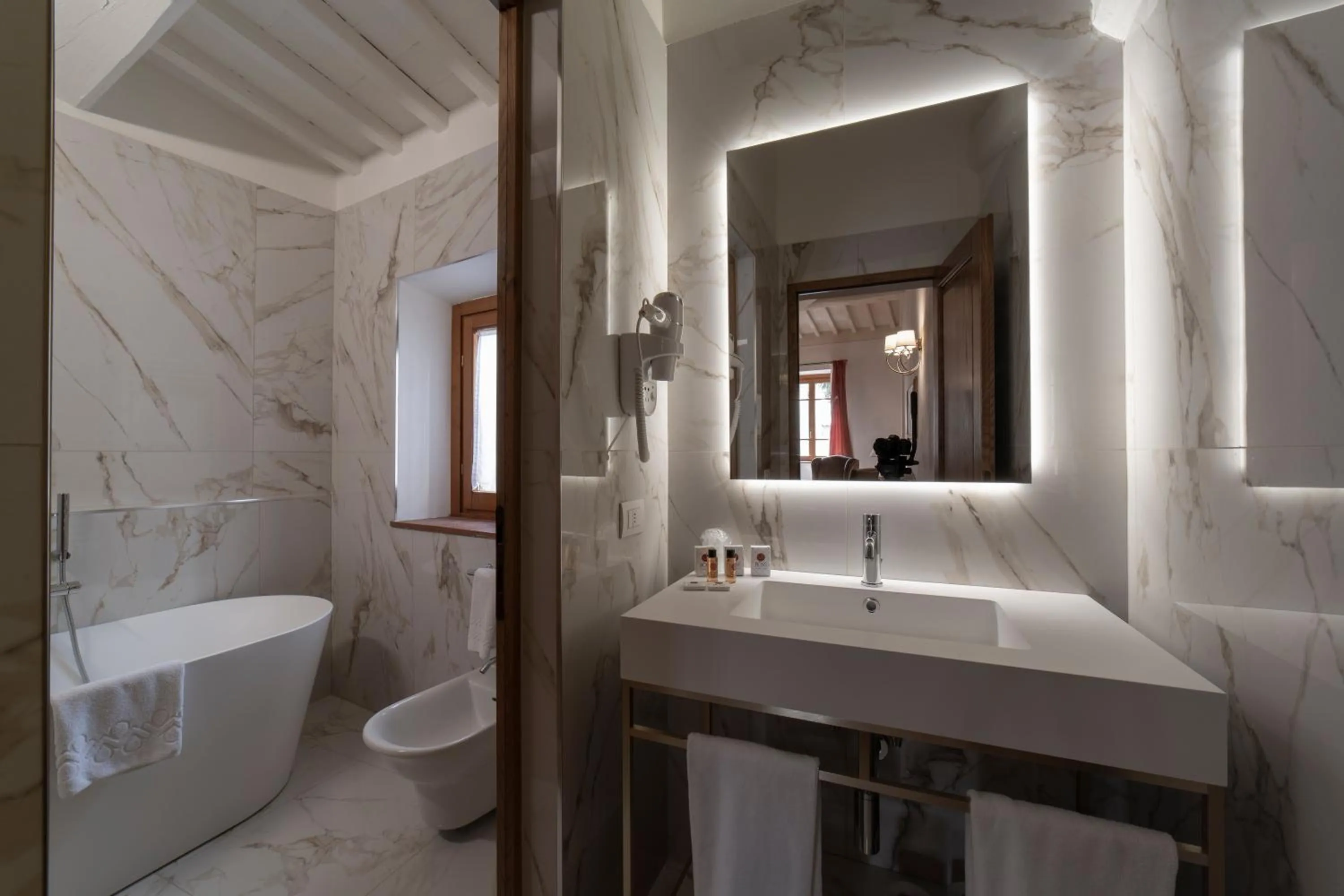 Bathroom in Hotel Palazzo San Niccolò & Spa