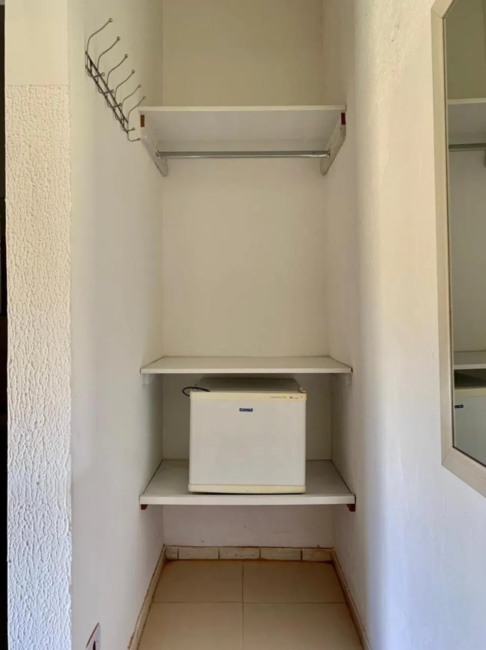 Hotel Colonial Suites ,Bracel, Lwart, Zilor