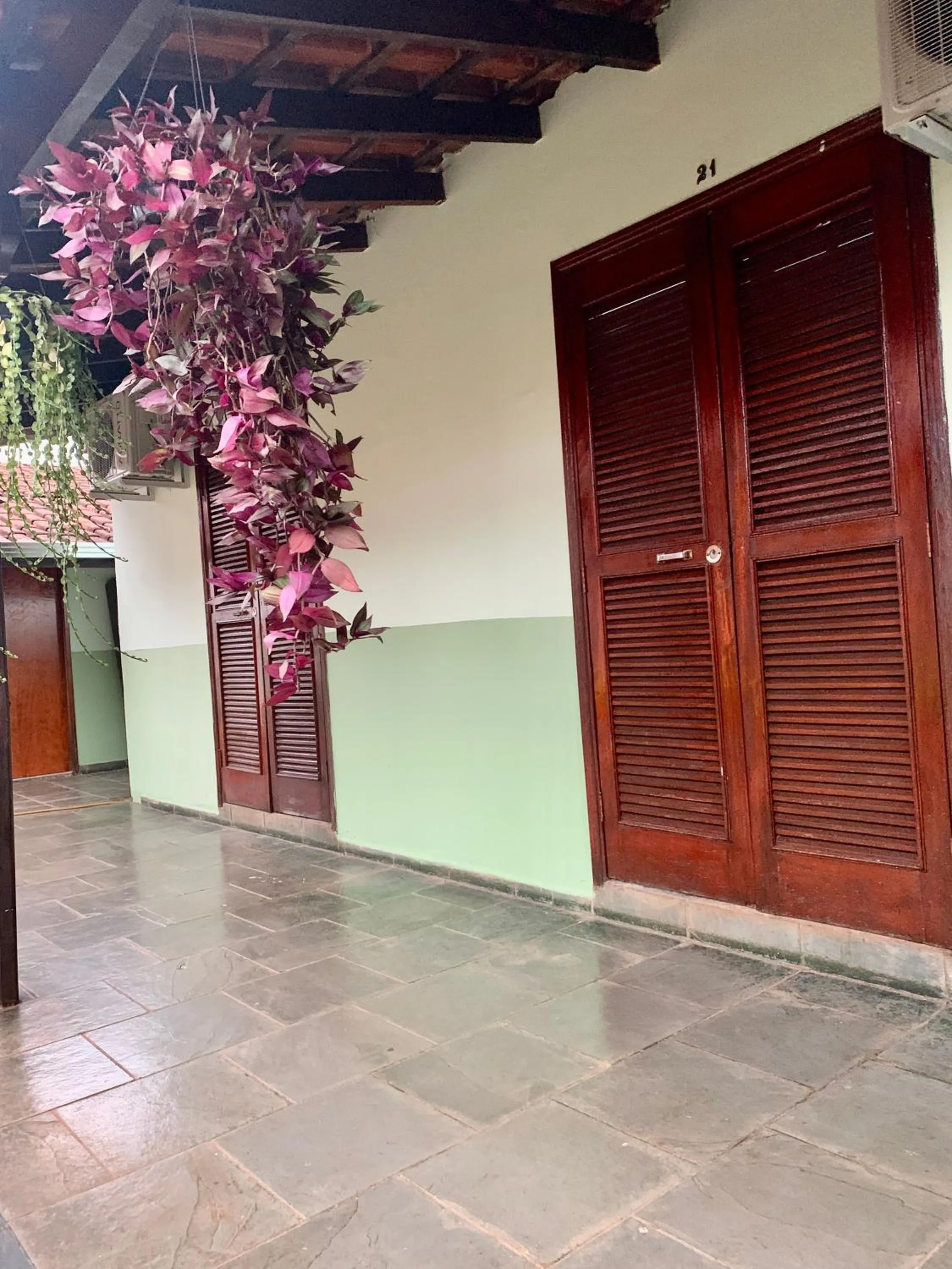 Hotel Colonial Suites ,Bracel, Lwart, Zilor