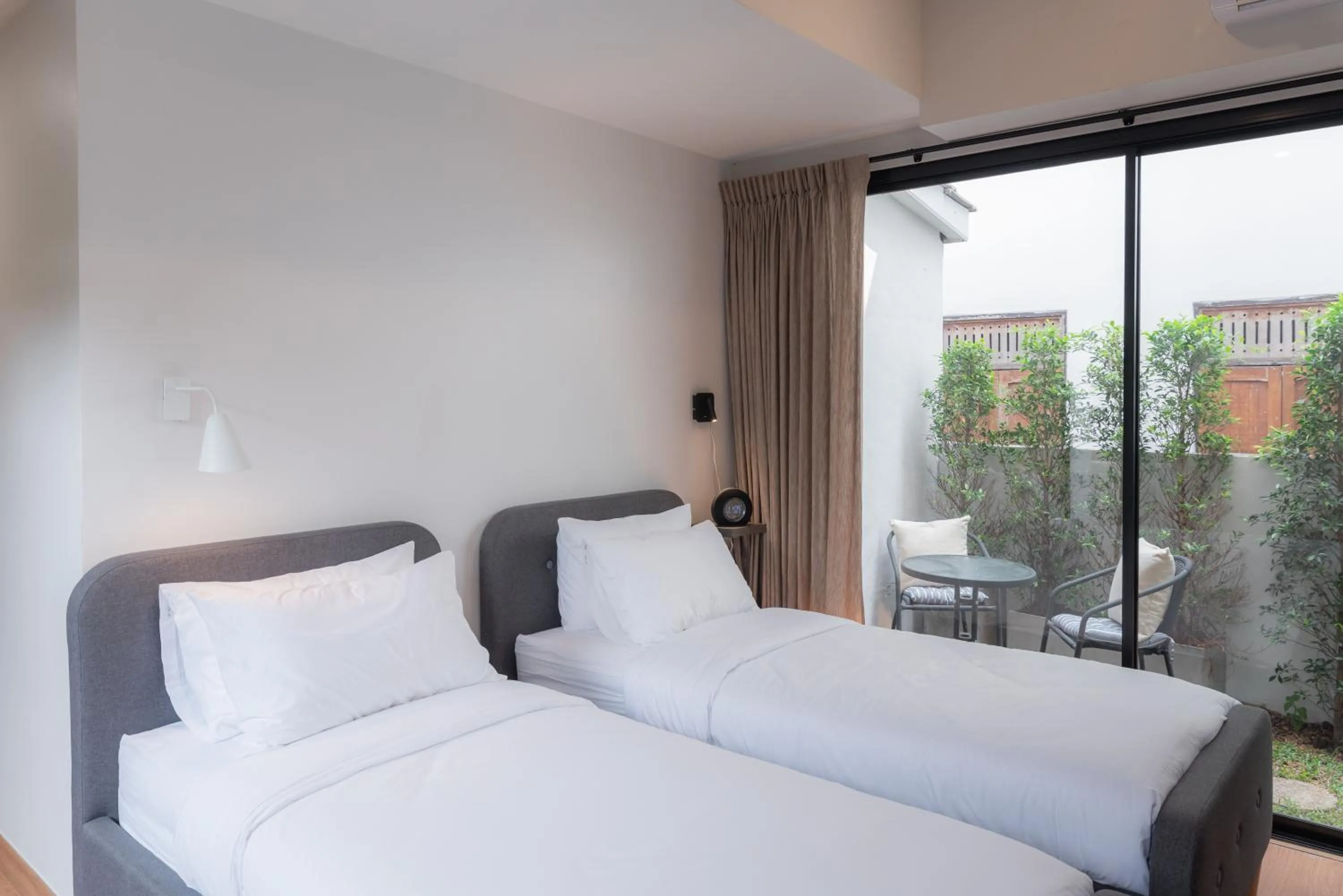 Bed in Eleven Pillar Site Chiangmai