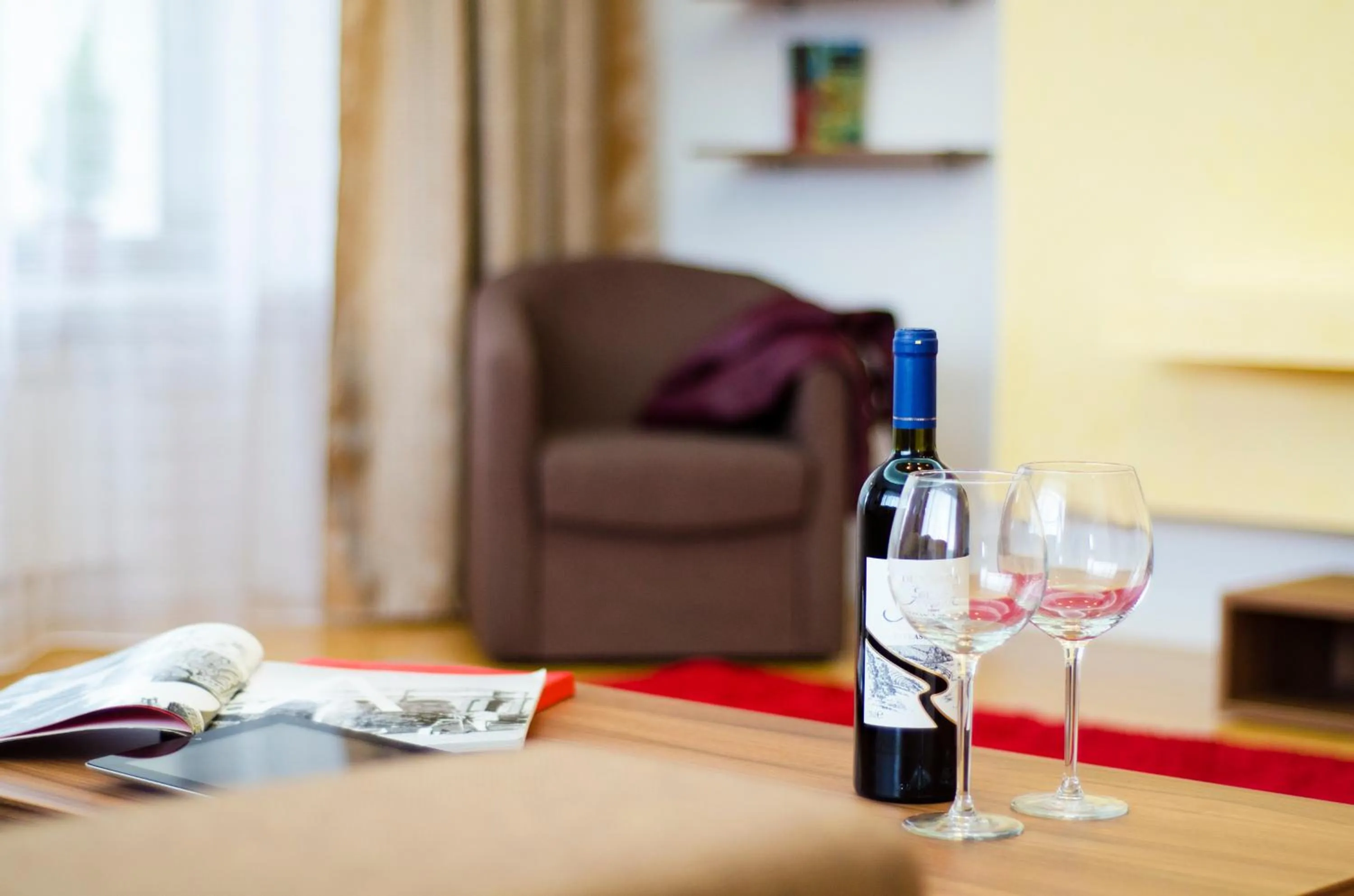 Food and drinks in 6 Apartments