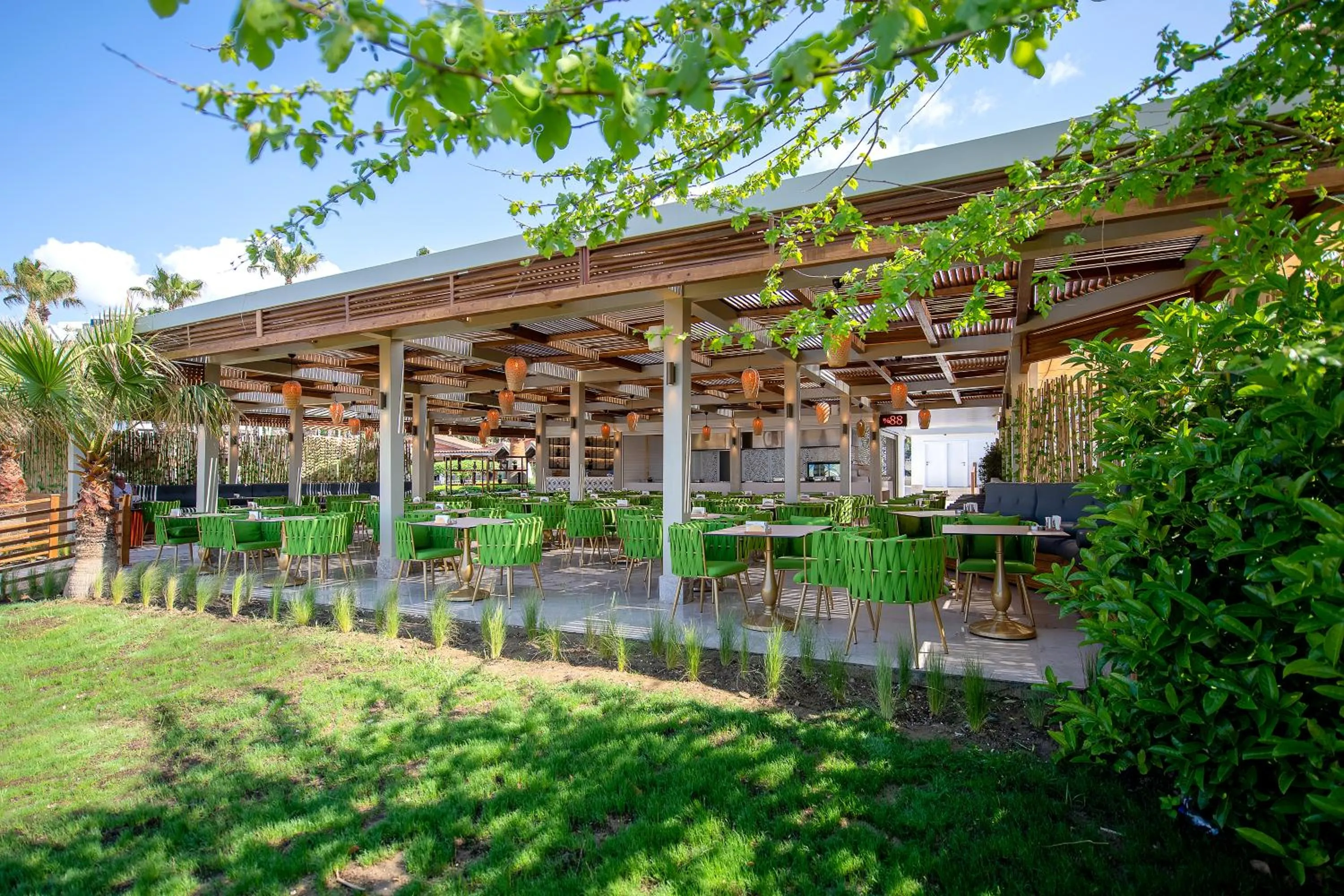 Beach in Oz Hotels Side Premium