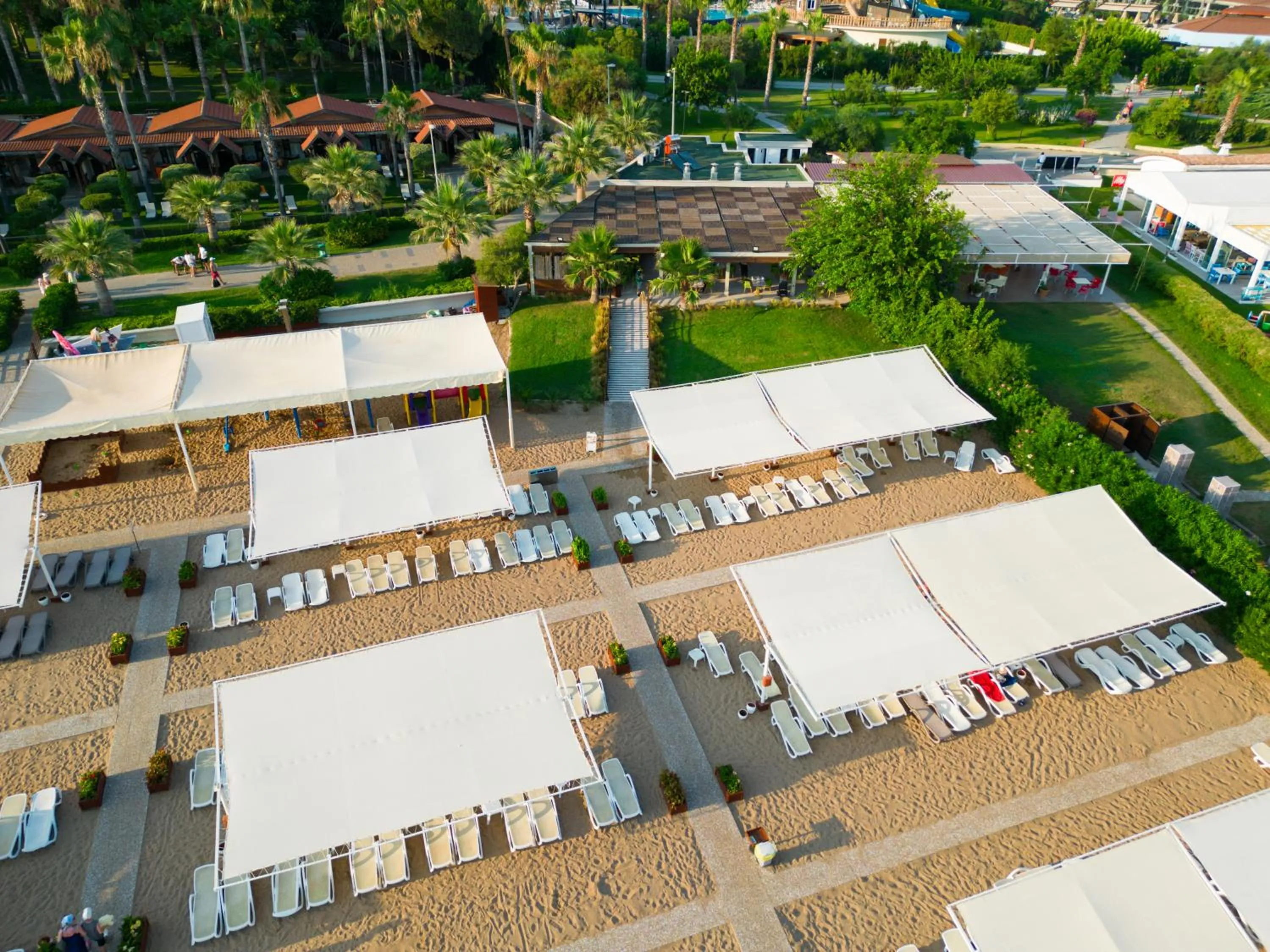 Beach in Oz Hotels Side Premium