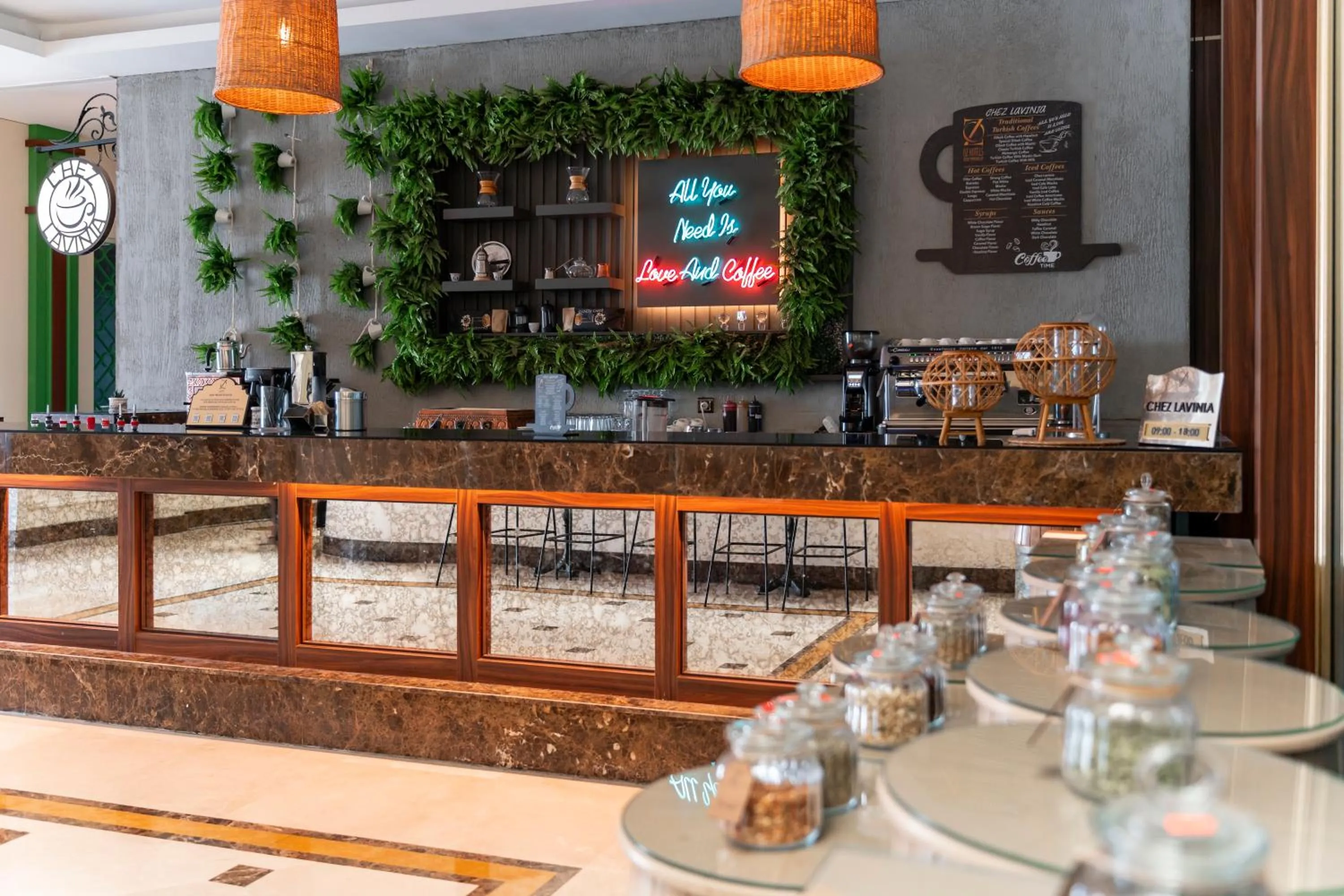 Lounge or bar in Oz Hotels Side Premium