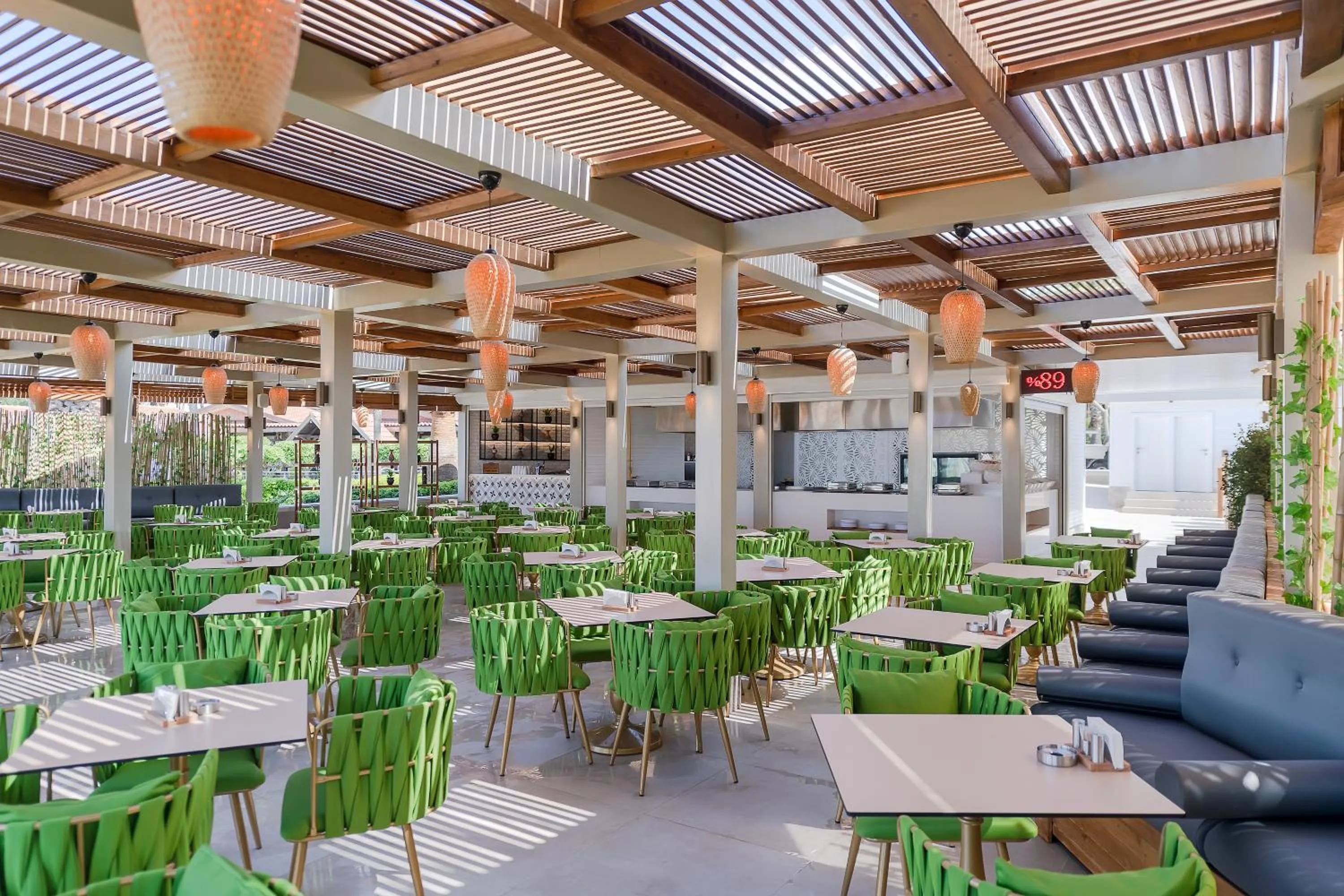 Beach in Oz Hotels Side Premium