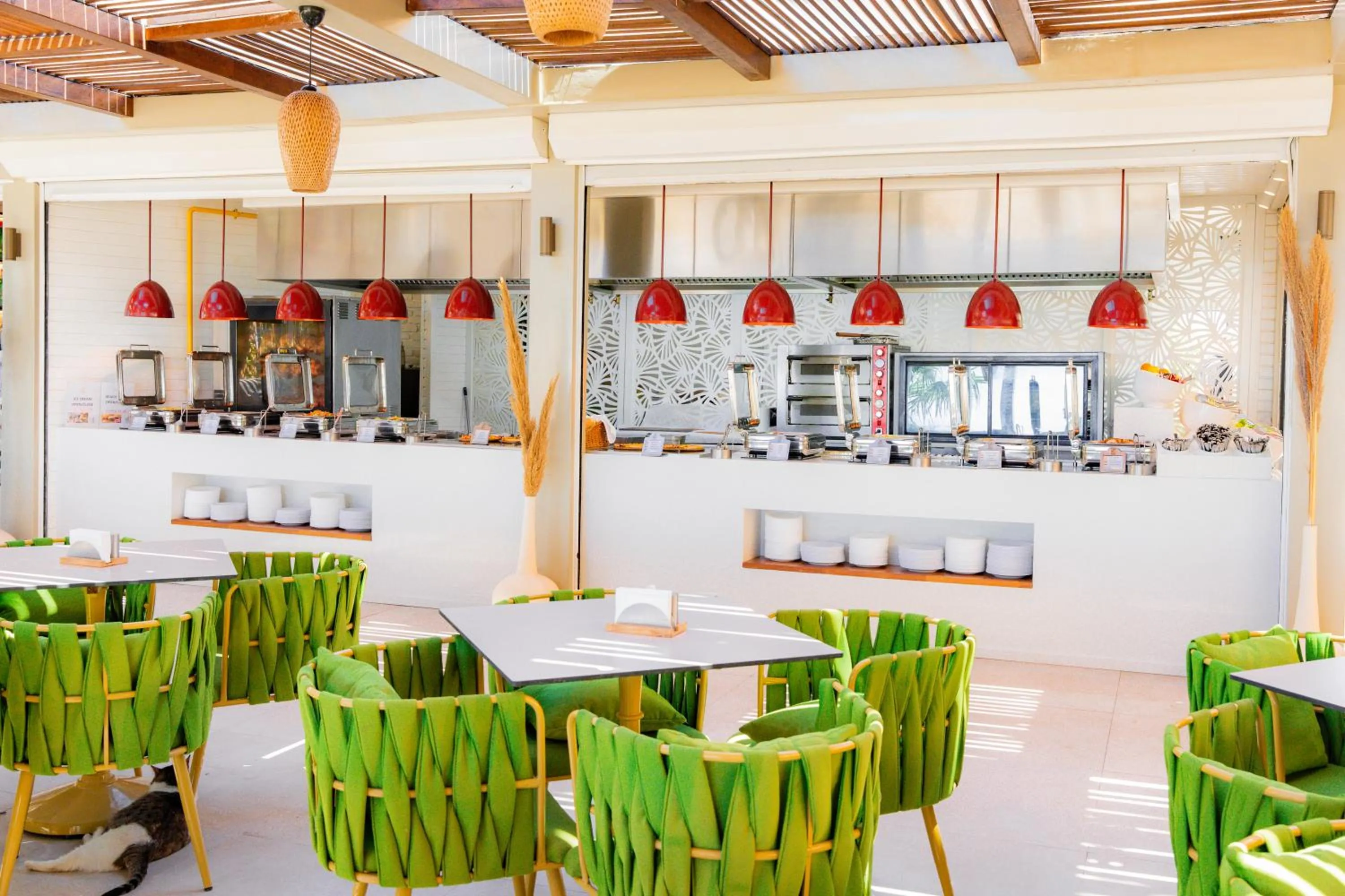 Beach in Oz Hotels Side Premium