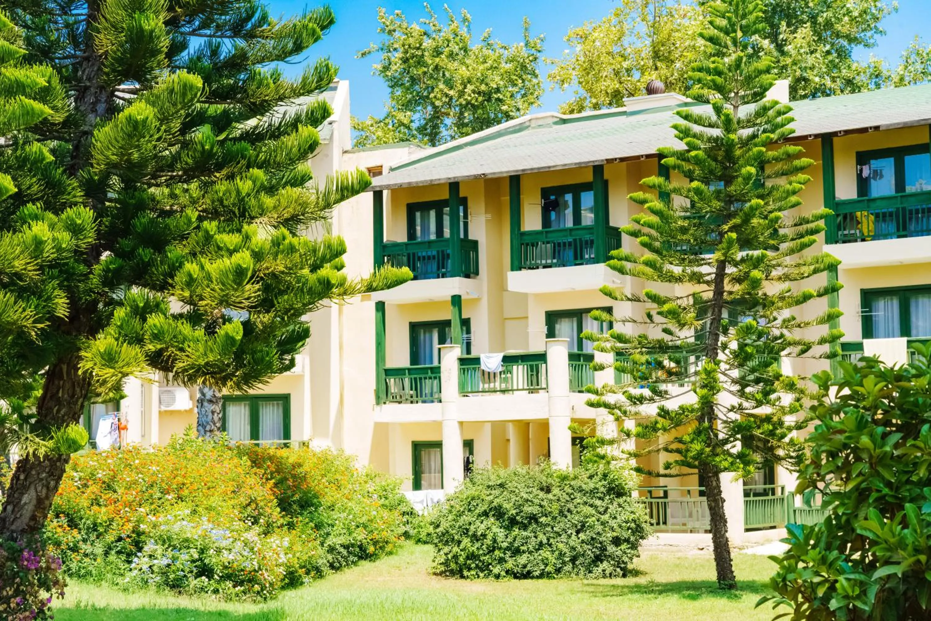 Property building in Oz Hotels Incekum Beach