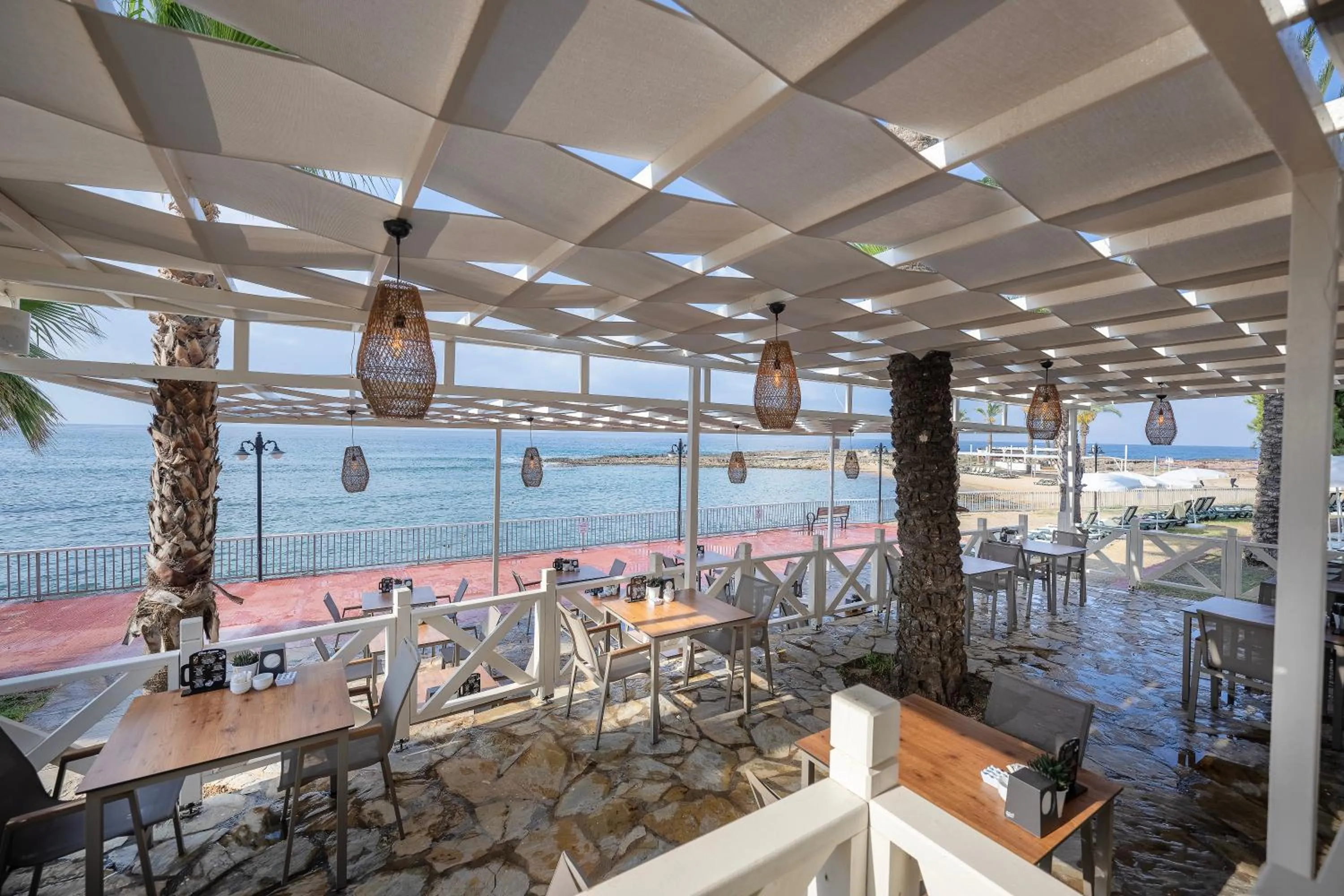 Beach in Oz Hotels Incekum Beach