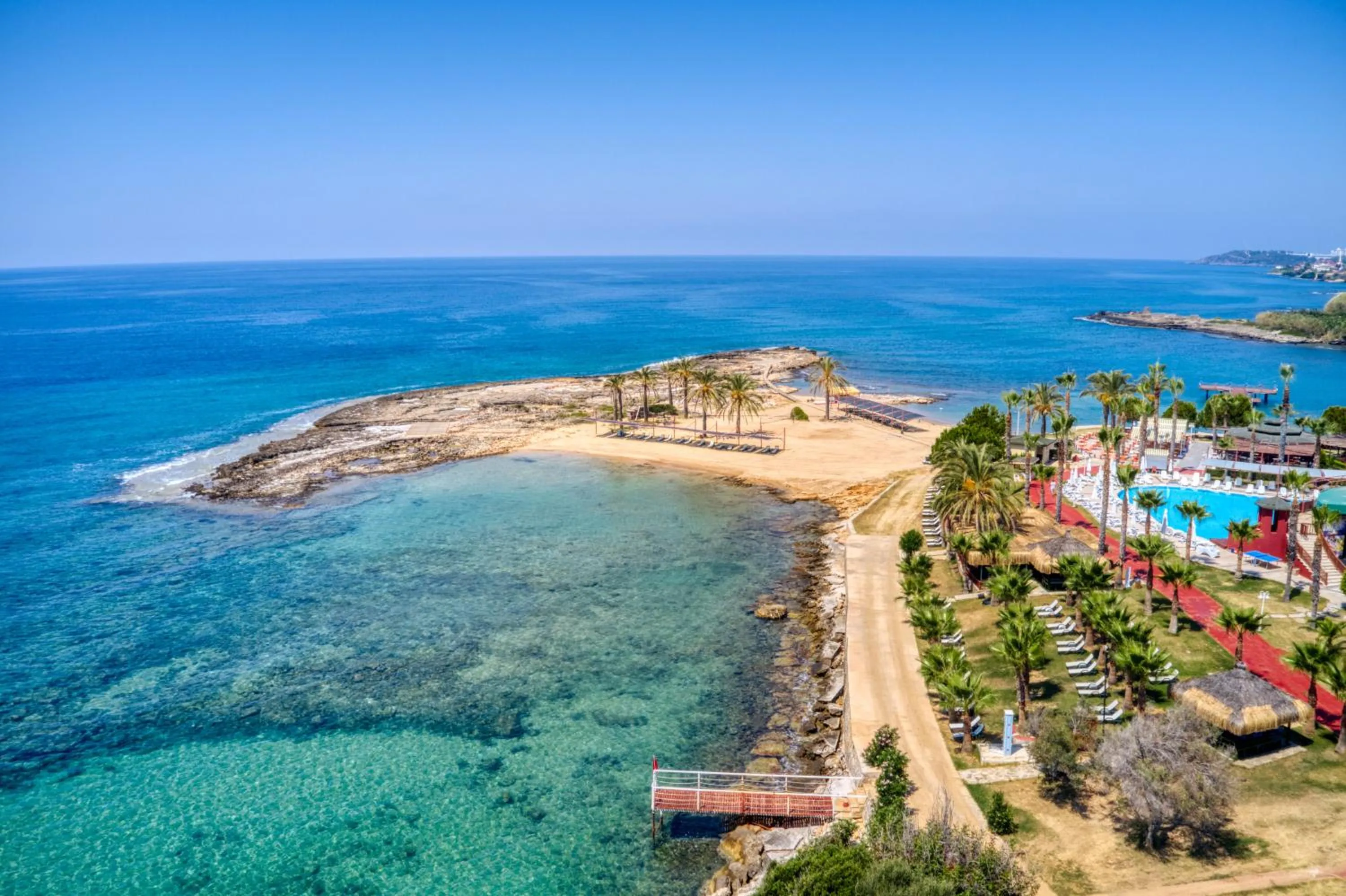 Beach in Oz Hotels Incekum Beach