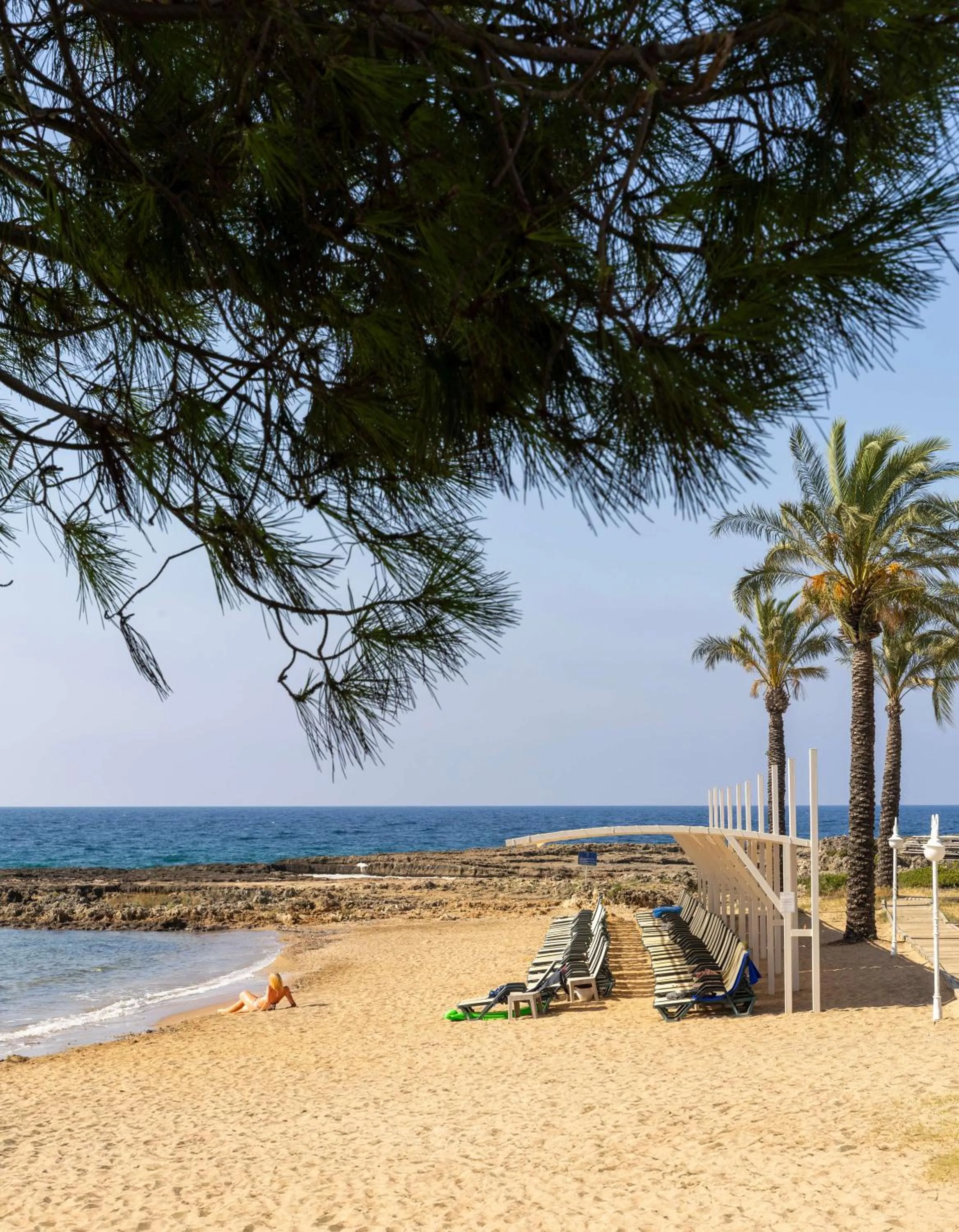 Beach in Oz Hotels Incekum Beach