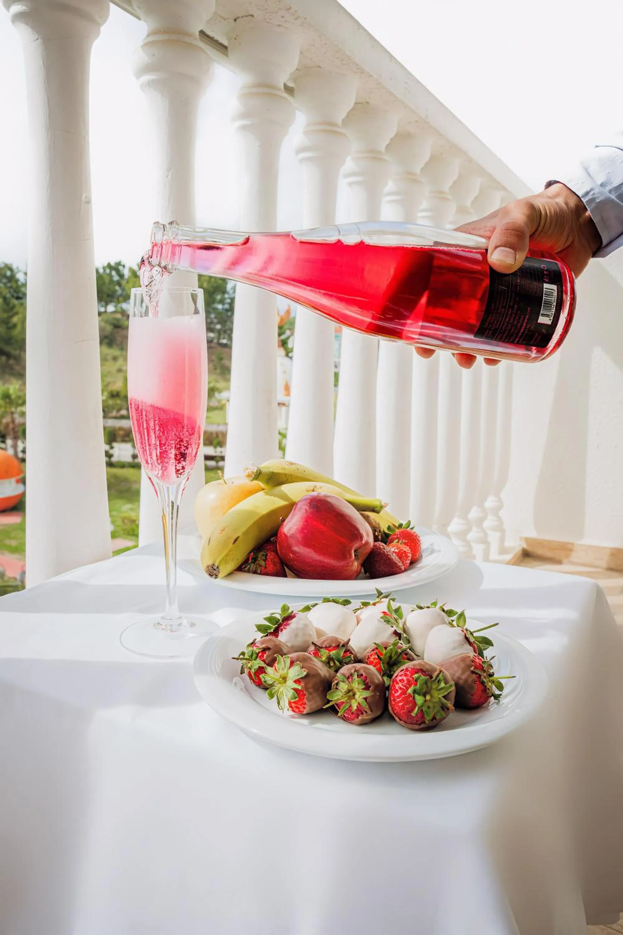 Food and drinks in Oz Hotels Sui