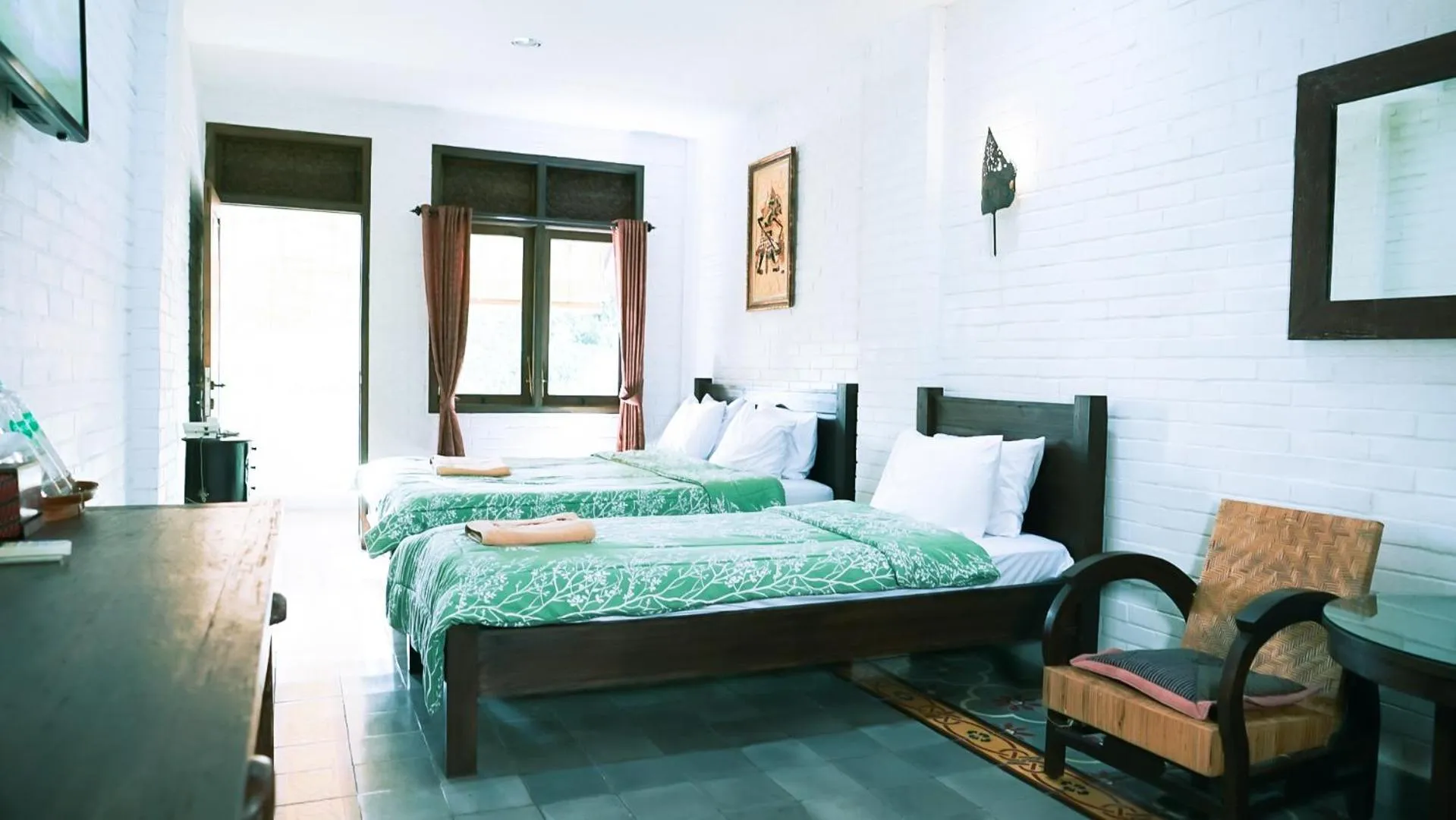 Bed in The Satu Stay Kayen