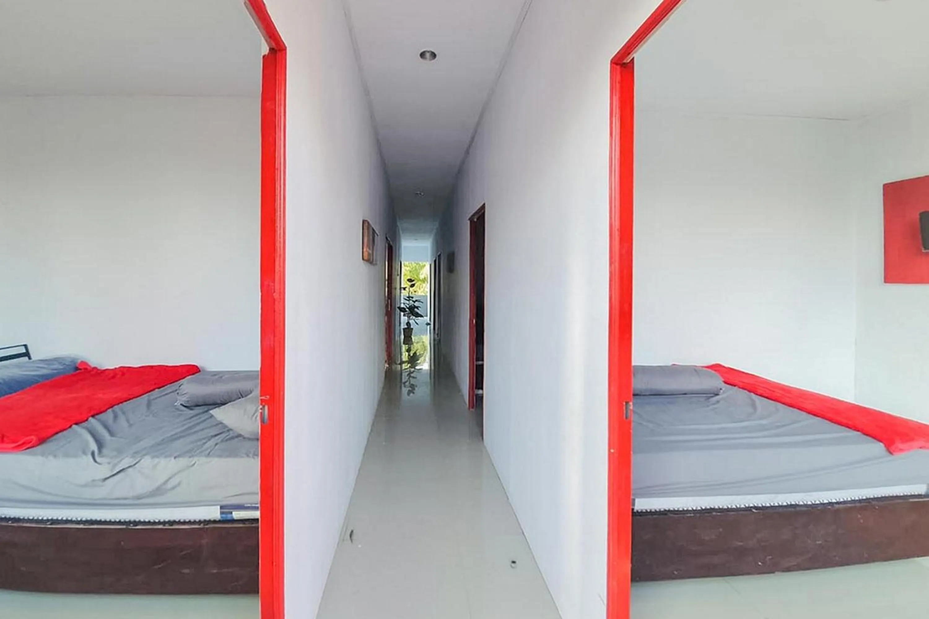 Bed in Sky Residence Tomohon Mitra RedDoorz