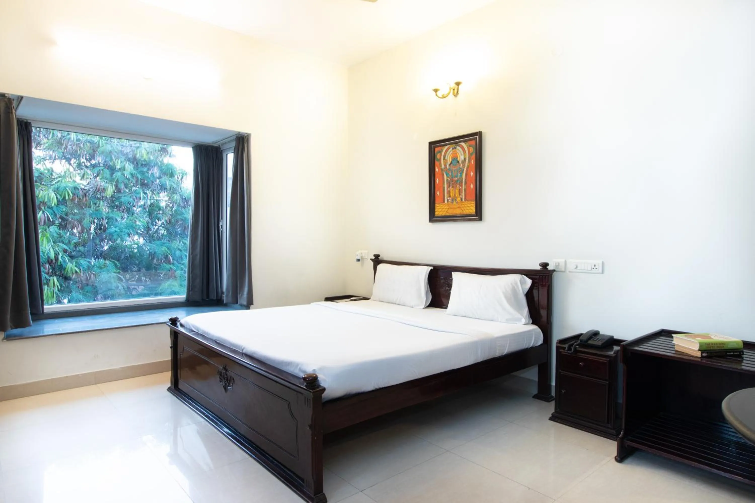 Bed in Sanctum Suites Indiranagar Bangalore
