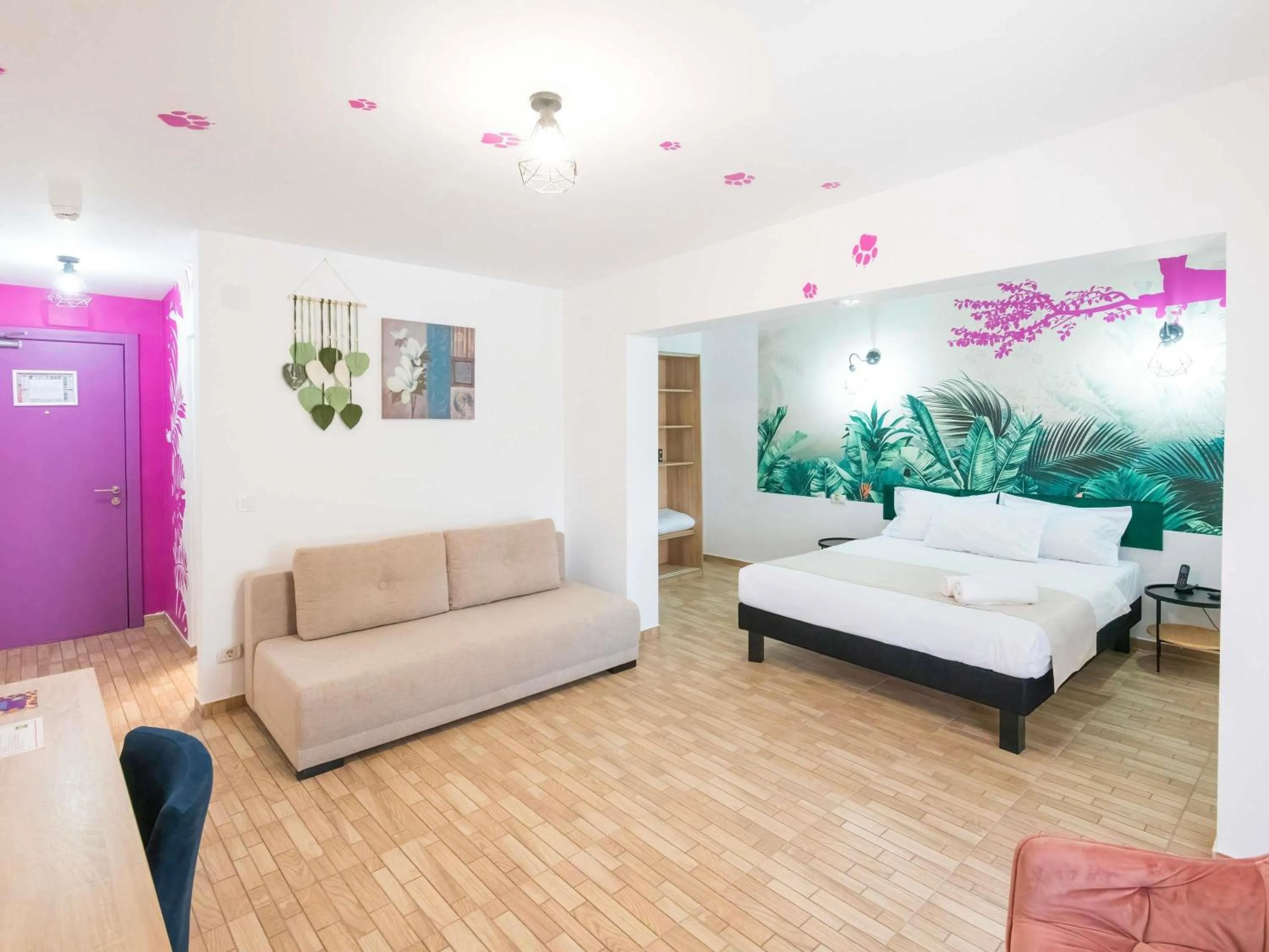 Bedroom, Bed in ibis Styles Venus