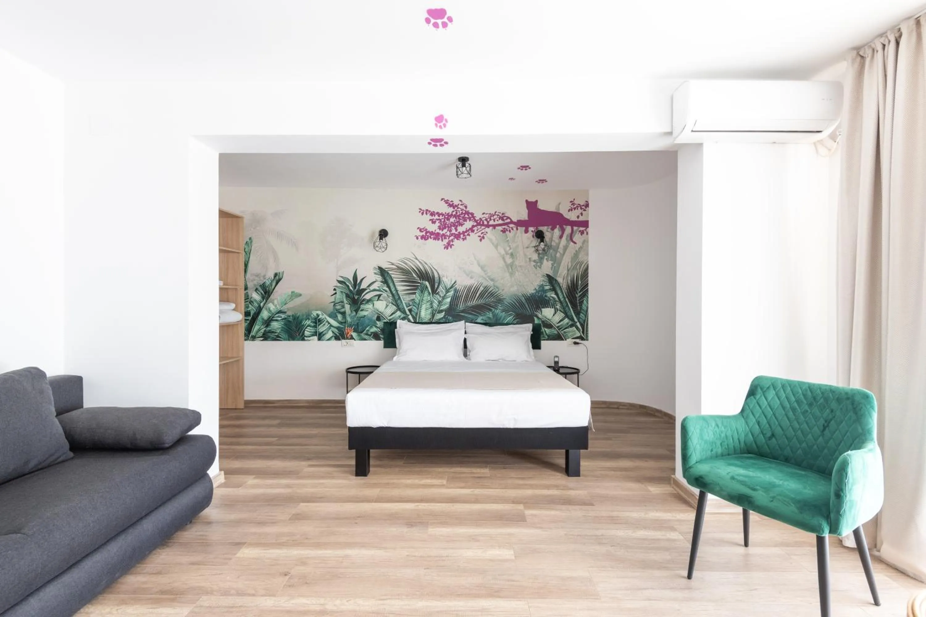 Bed in ibis Styles Venus