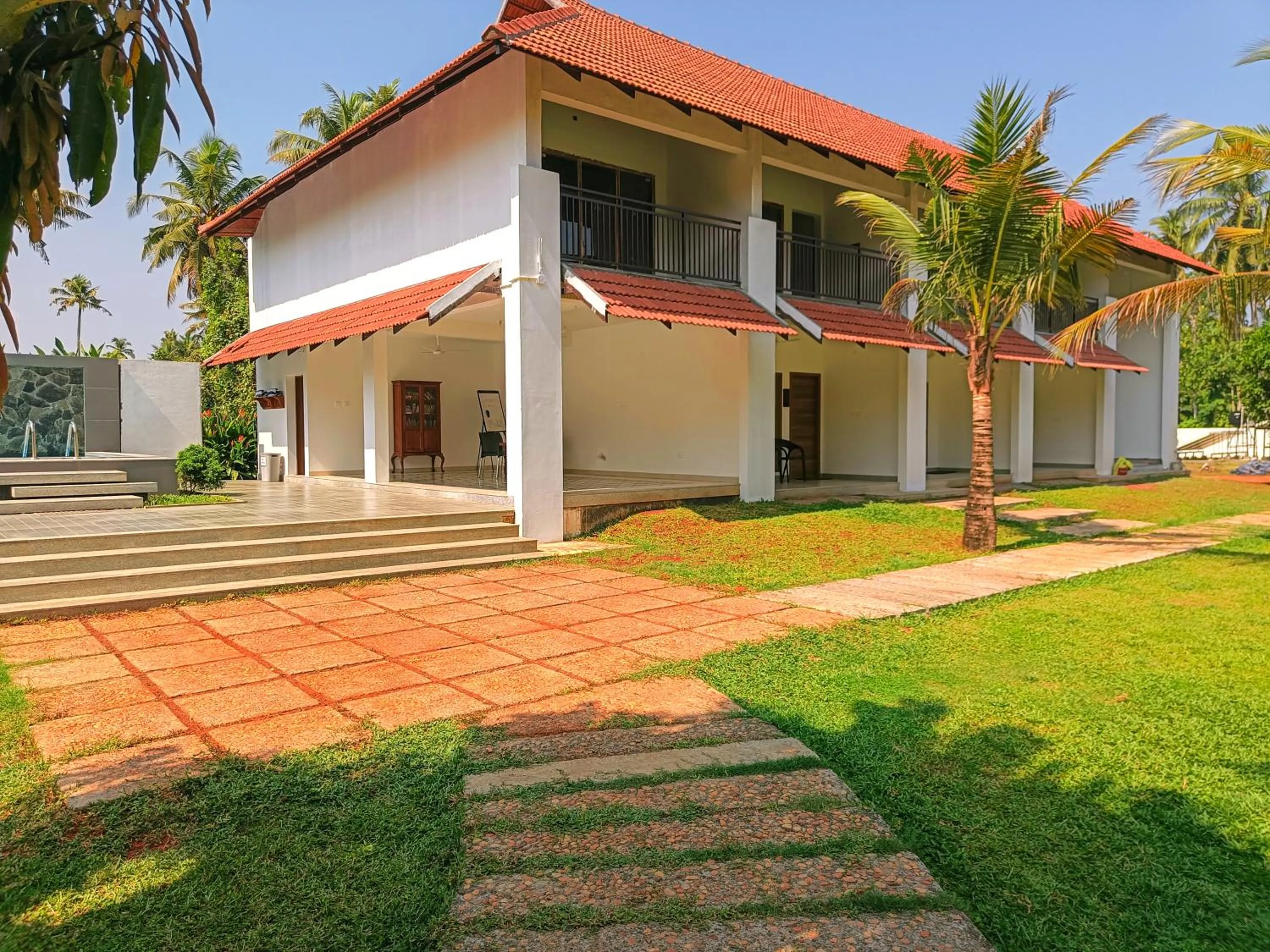 Property building in Palmgrove Lake Resort