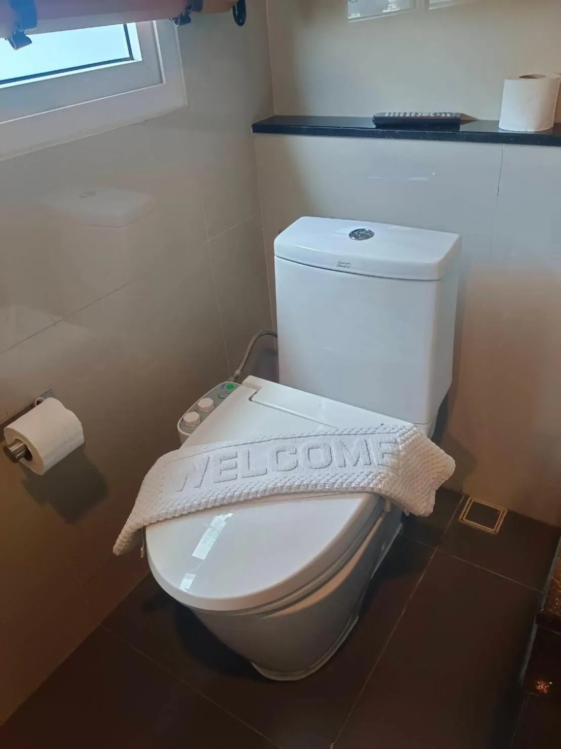 Toilet in J Residence Thonglor 8