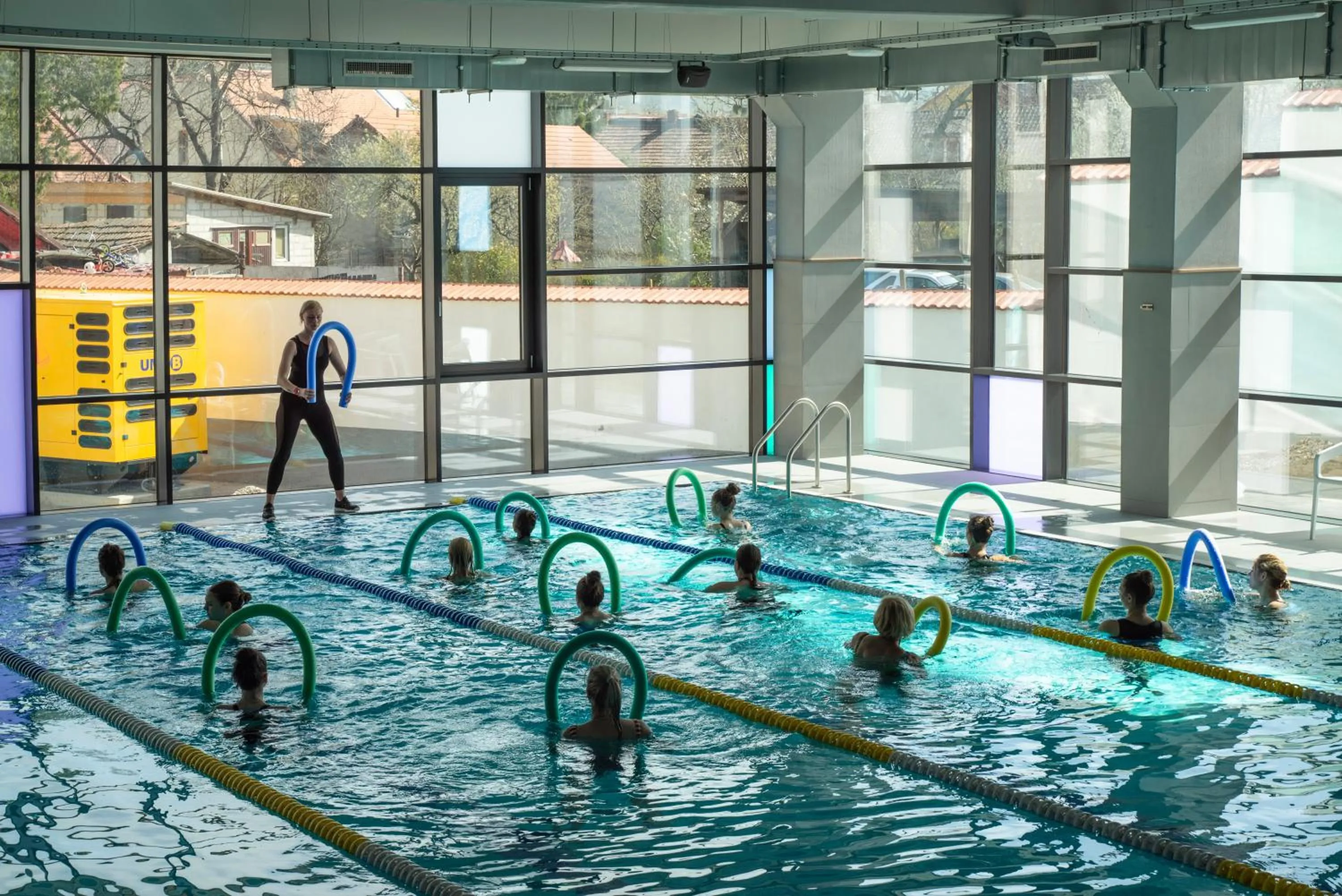 Swimming pool in Hotel Boutique Aquarel