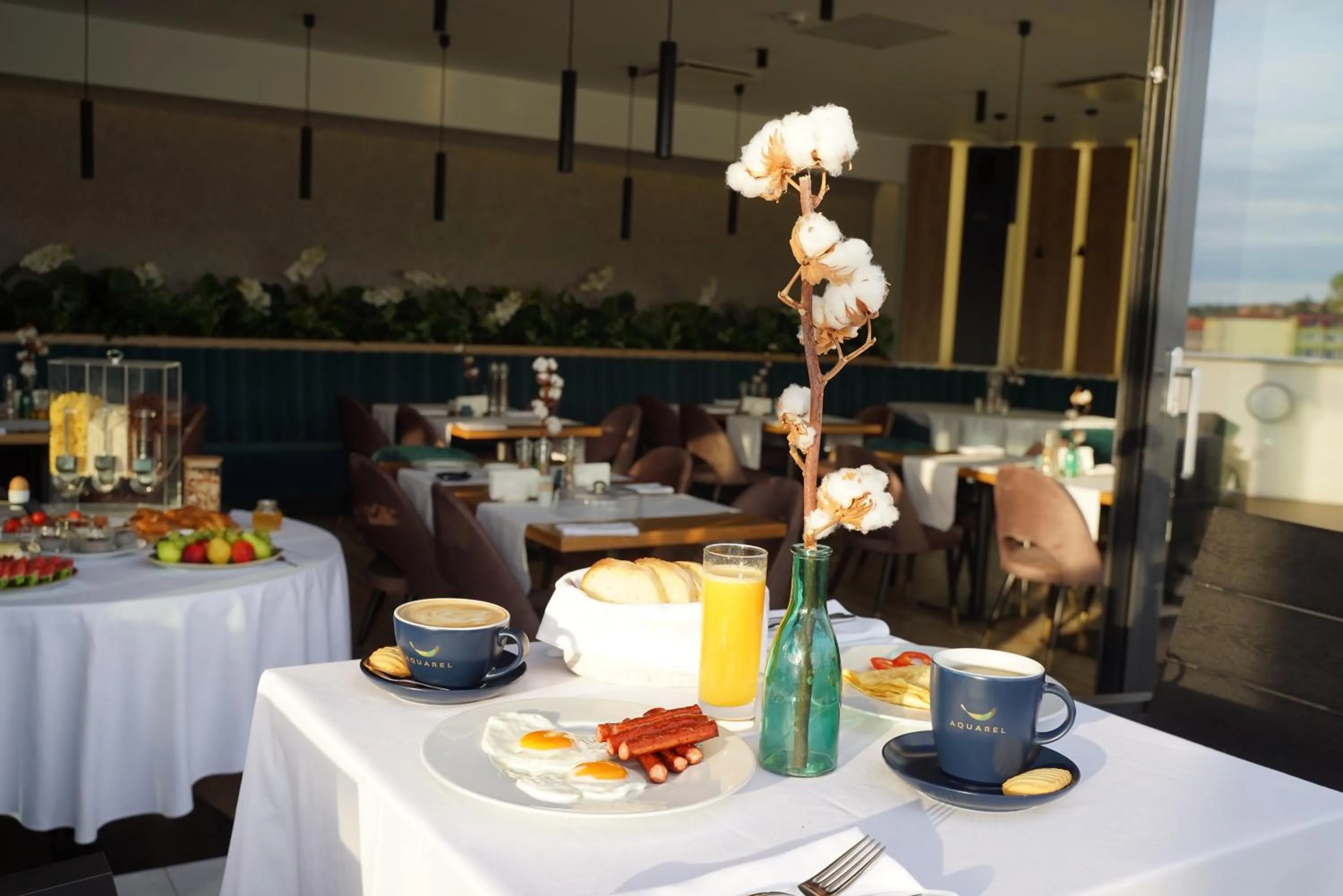 Continental breakfast in Hotel Boutique Aquarel